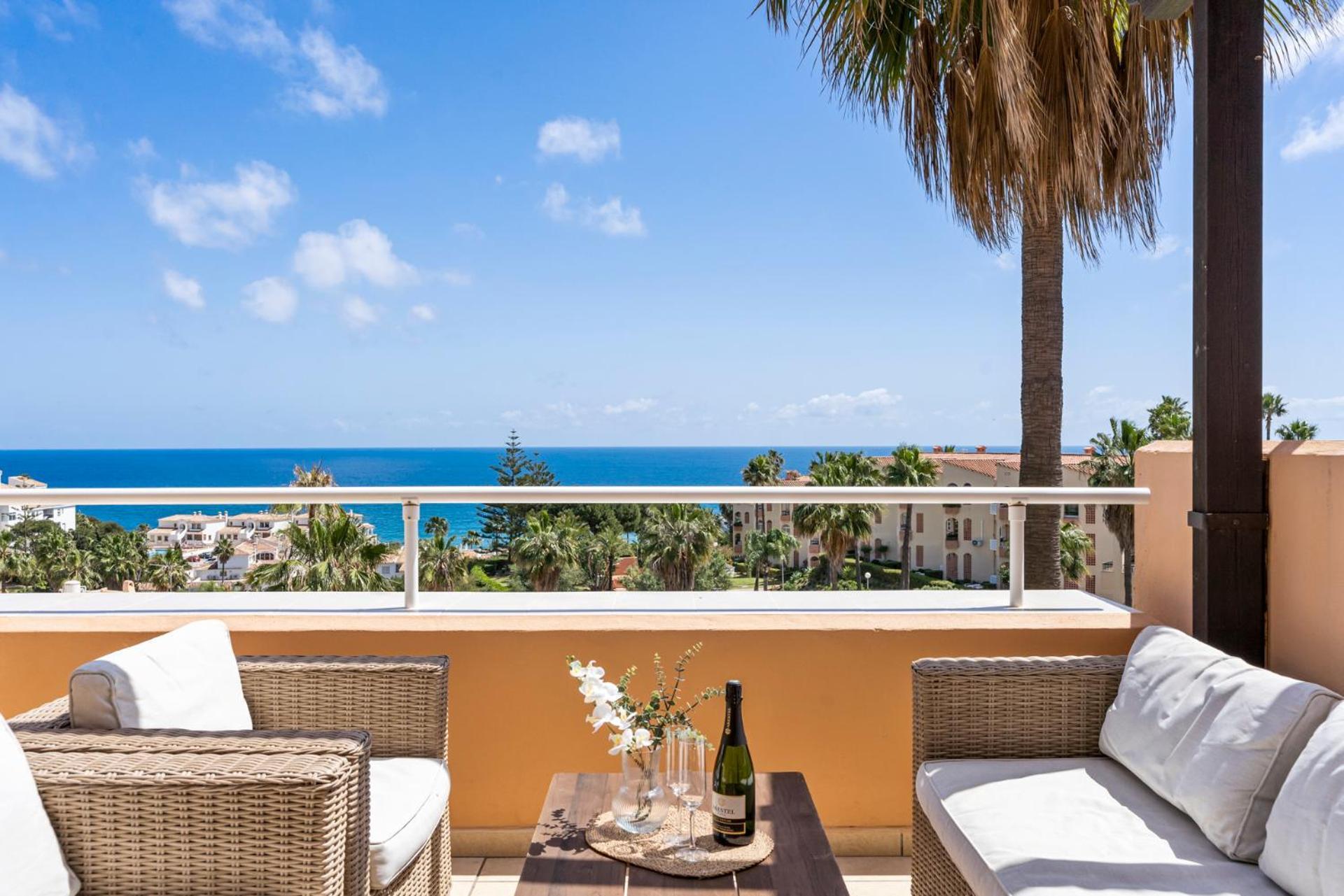 Malibu Jacuzzi Penthouse Panoramic Sea View By Costarentals - Ref 245 Apartment *