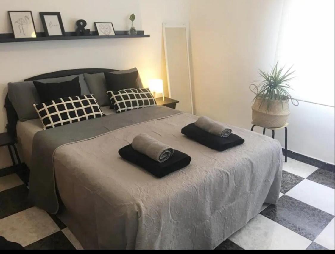 Homestay Privada En Piso Compartido En 3 Planta Sin Ascensor No Es Piso Entero Fuengirola