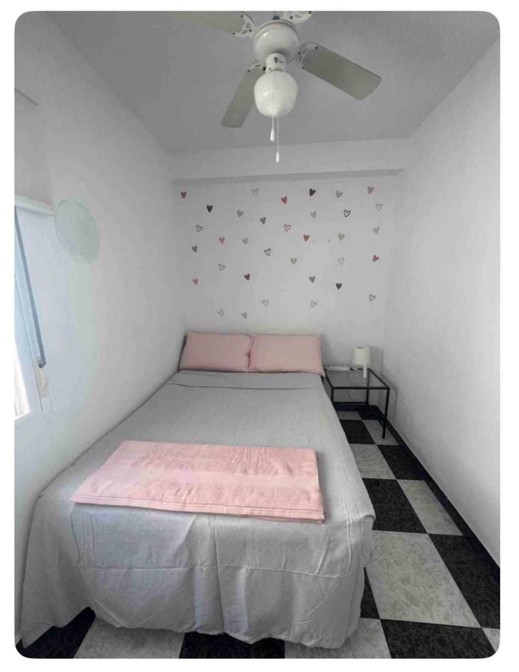 Homestay Privada En Piso Compartido En 3 Planta Sin Ascensor No Es Piso Entero *