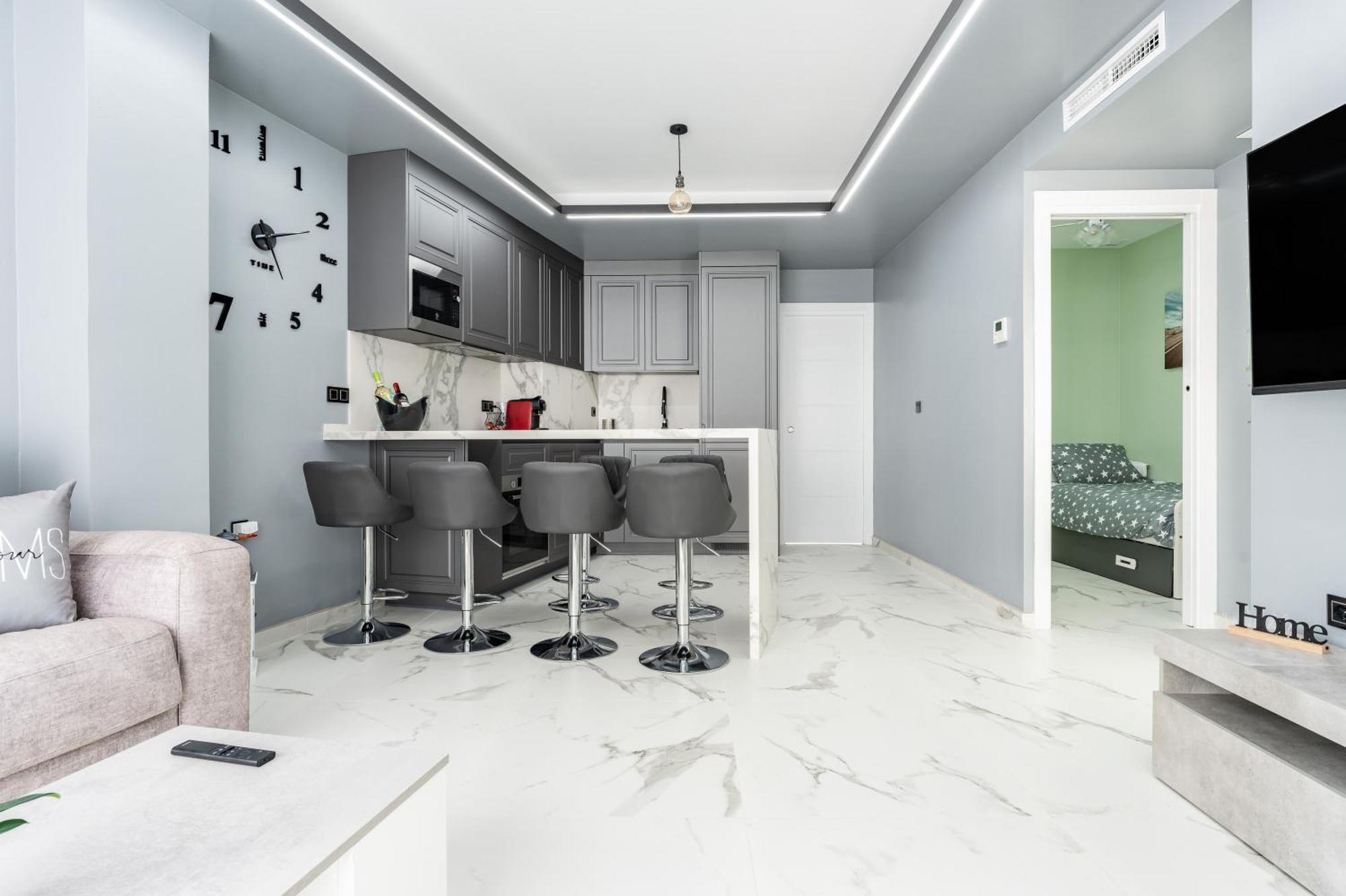 Ensuenos8 Apartamento Fuengirola
