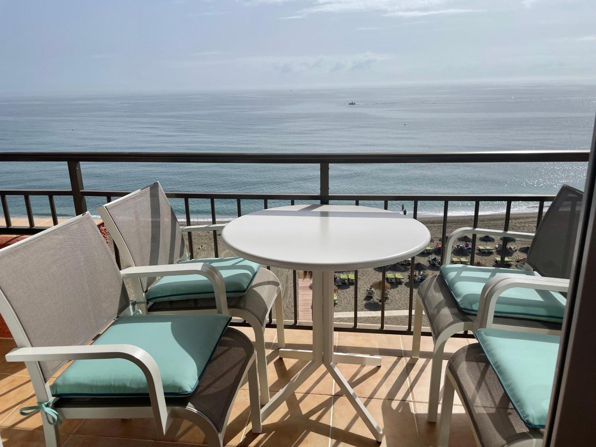 Beachfront Dreamin