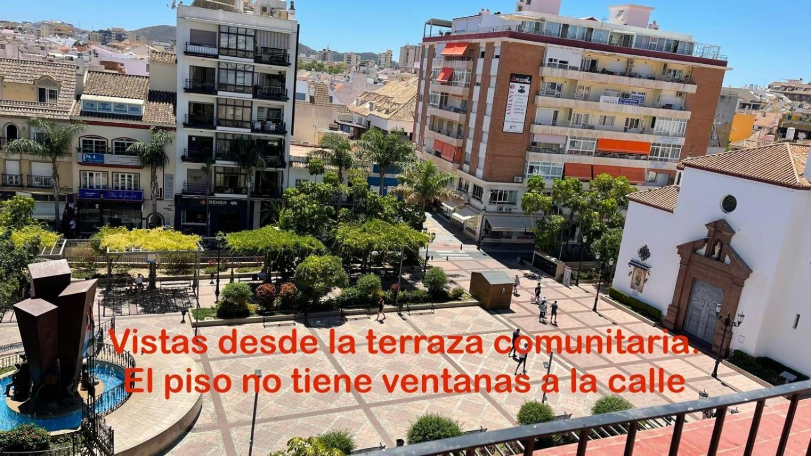 Plaza Constitucion Sun&beach Fuengirola