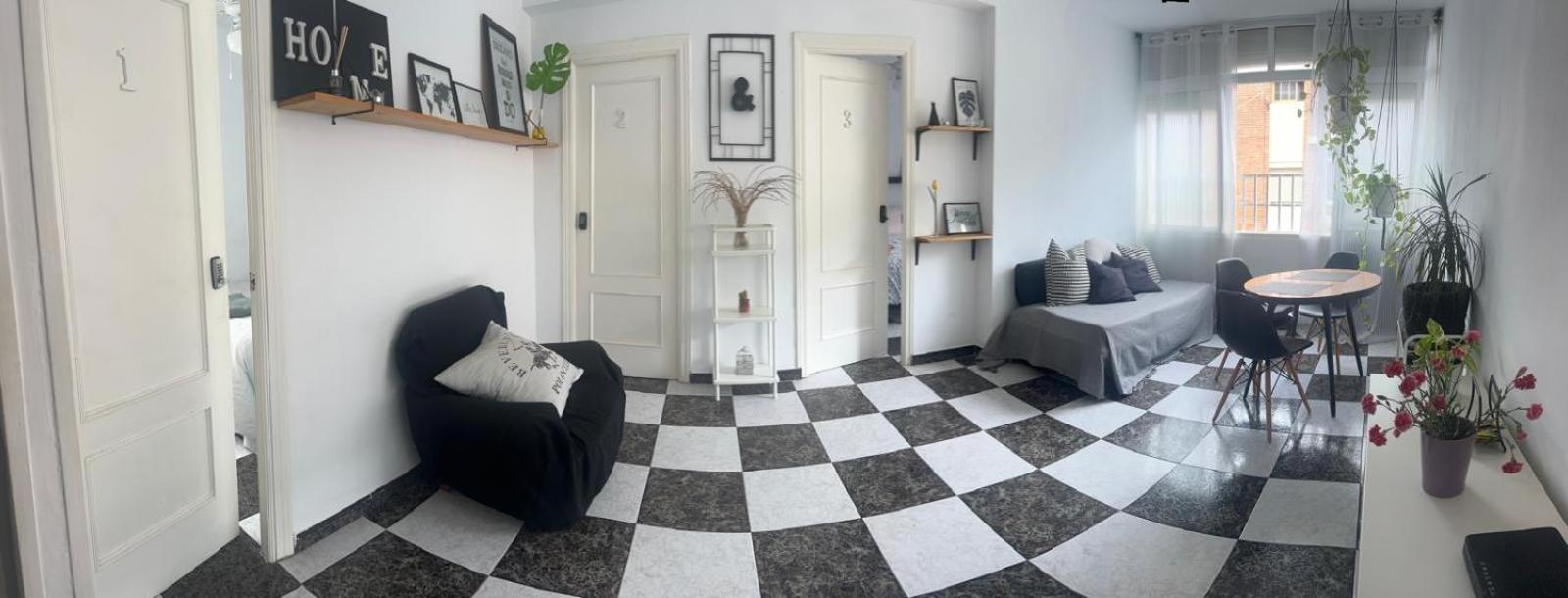 Privada En Piso Compartido En 3 Planta Sin Ascensor No Es Piso Entero Fuengirola