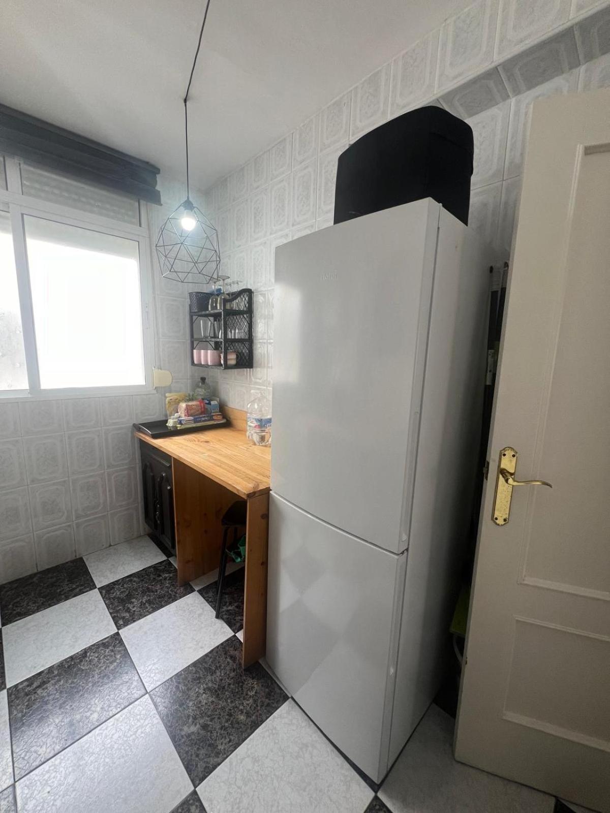 Homestay 3 - 3 Planta Sin Ascensor En Piso Compartido No Es Piso Entero!