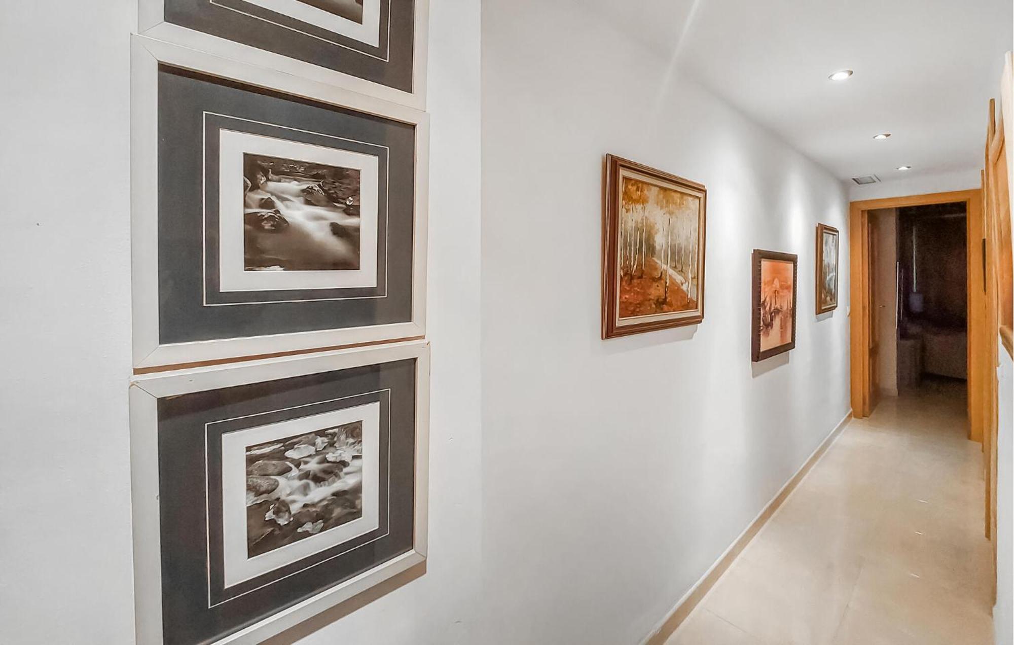 Stunning In With Kitchen Fuengirola