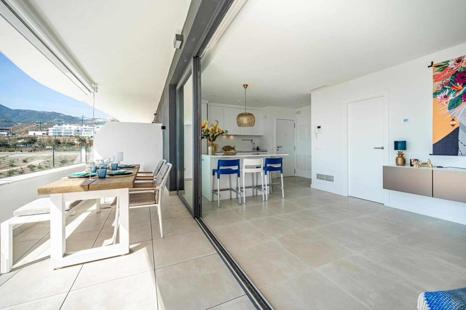 Higueron West Collection - La Vida Feliz Andalucia By Hwpc Fuengirola