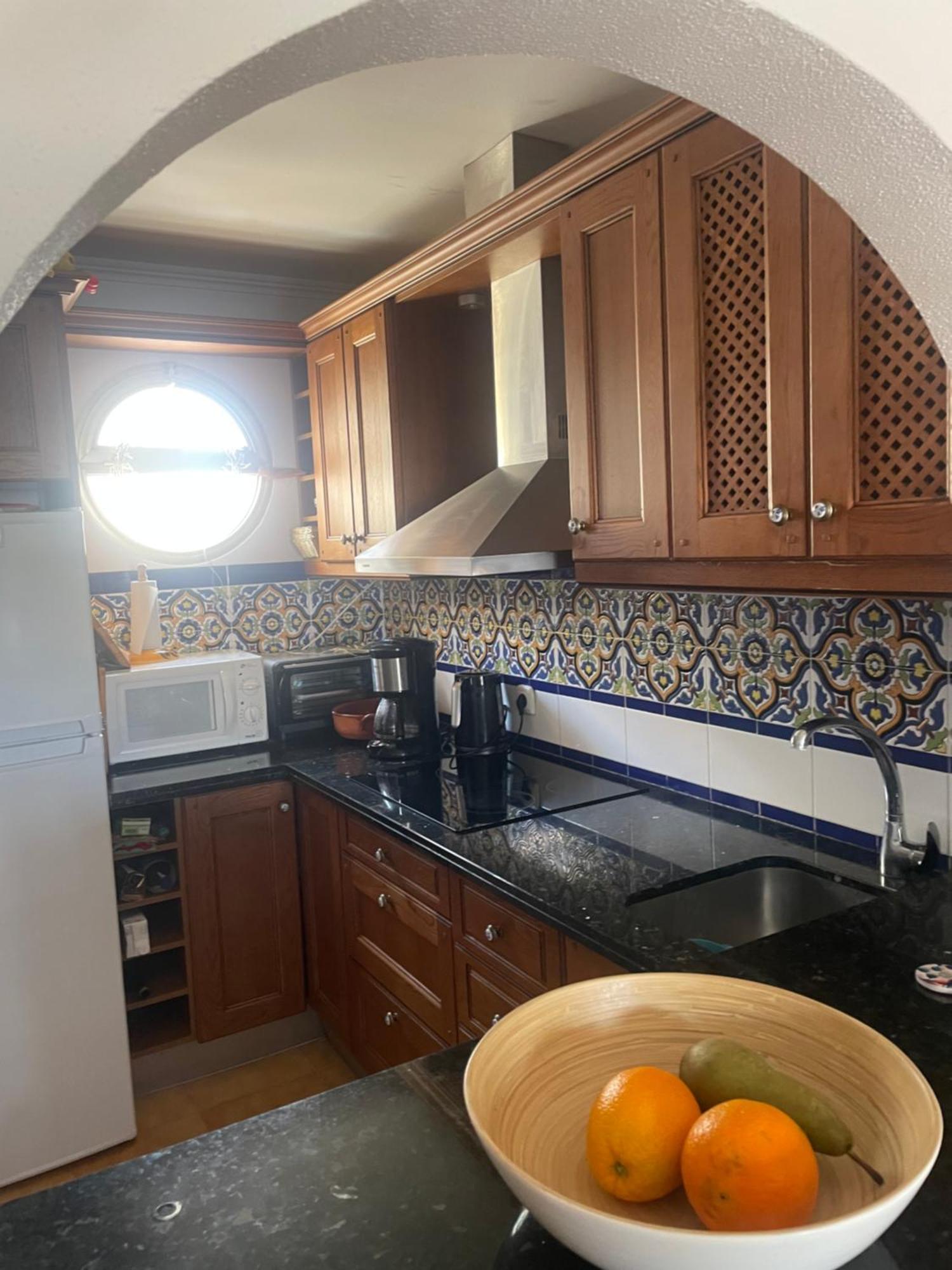 Apartment Cozy One Bedroom, Big Balcony, Pool Area - Yamasol