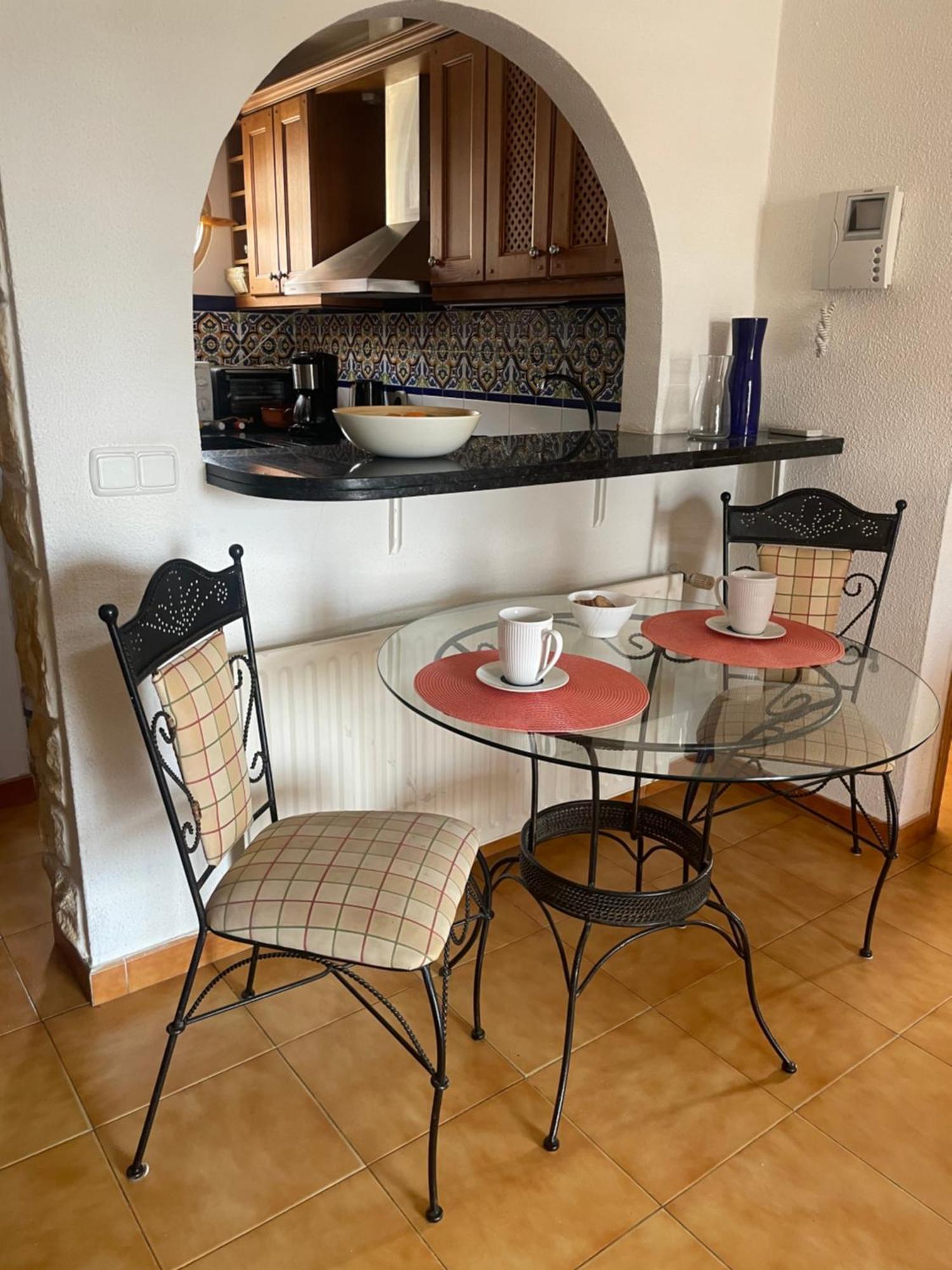 Cozy One Bedroom, Big Balcony, Pool Area - Yamasol