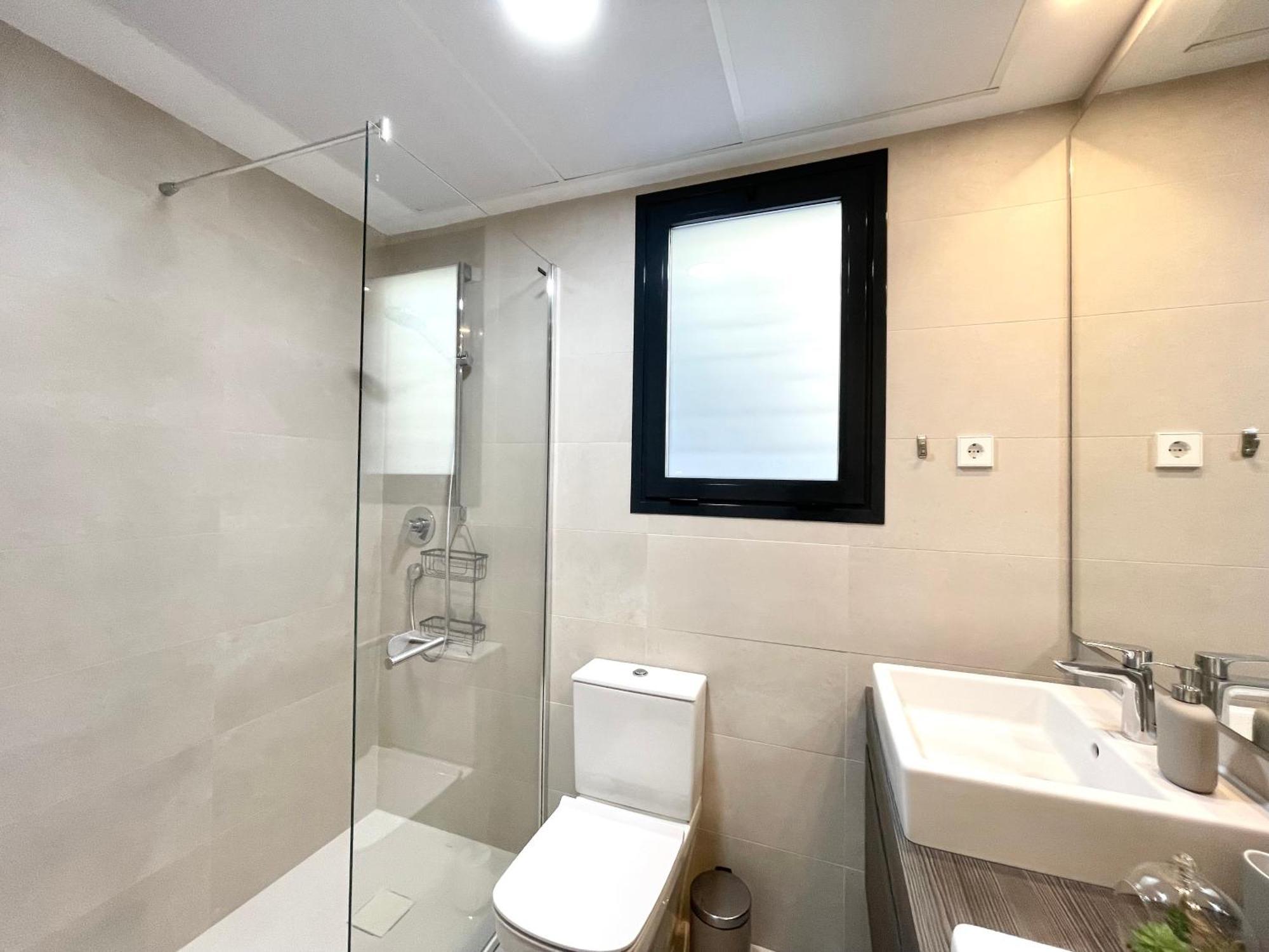 Apartamento Modern 3 Bedroom 300 Meters To The