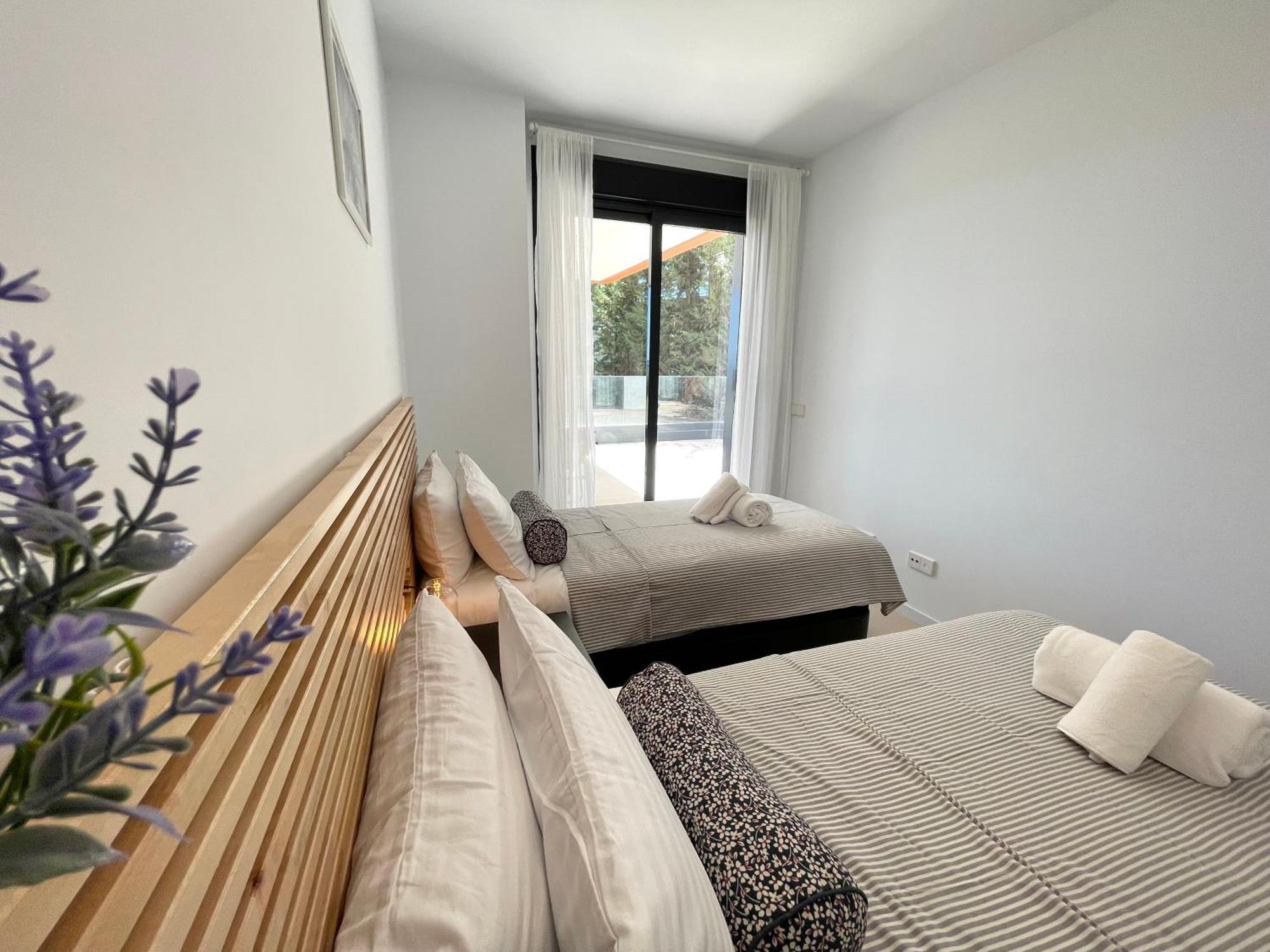 Apartamento Modern 3 Bedroom 300 Meters To The