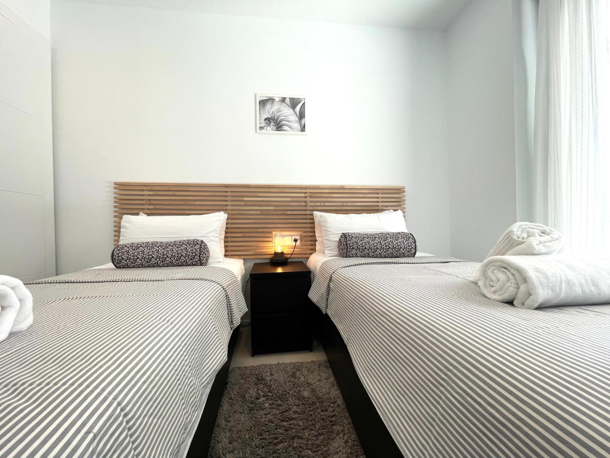 Modern 3 Bedroom 300 Meters To The