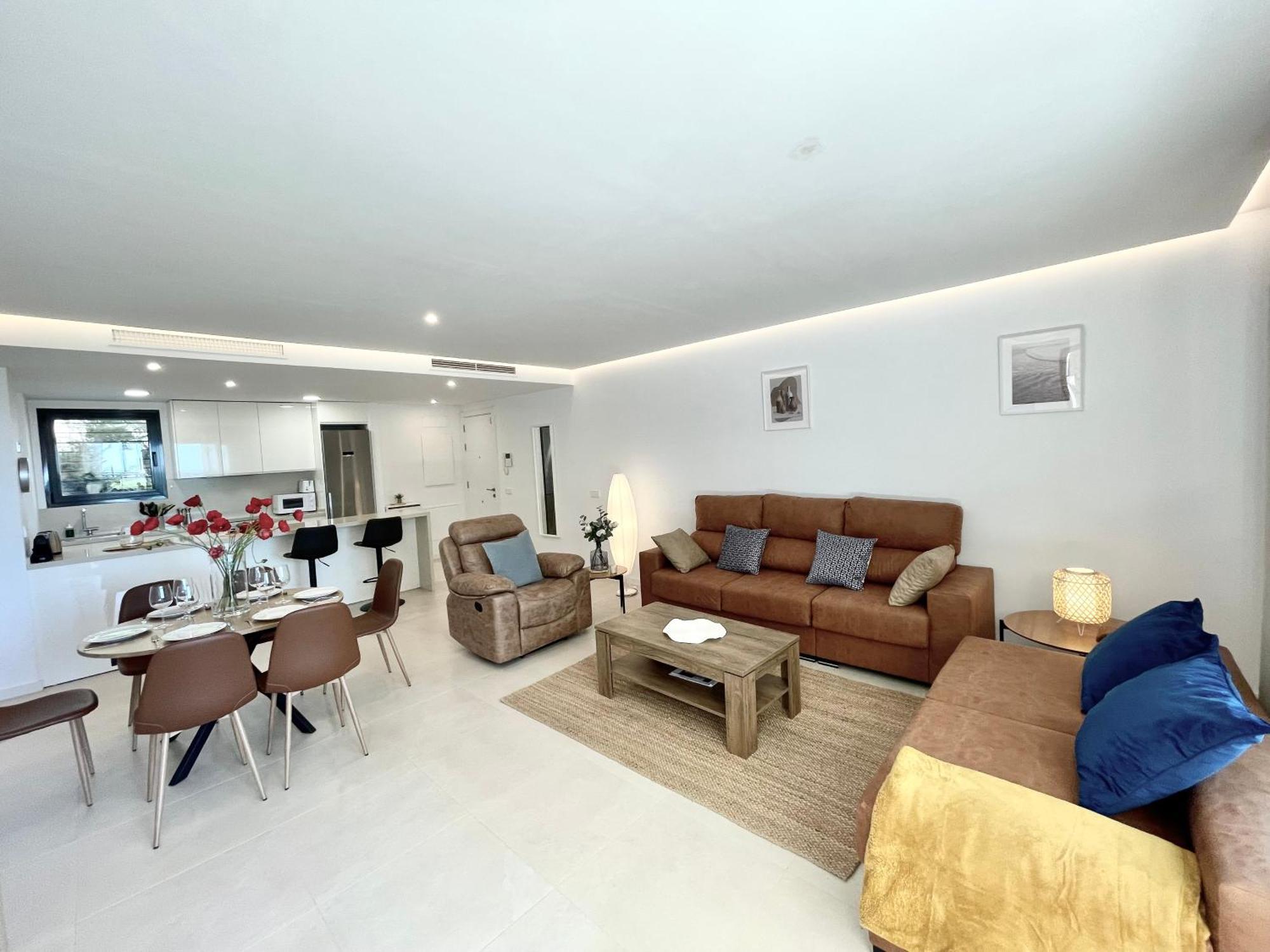 Apartamento Modern 3 Bedroom 300 Meters To The
