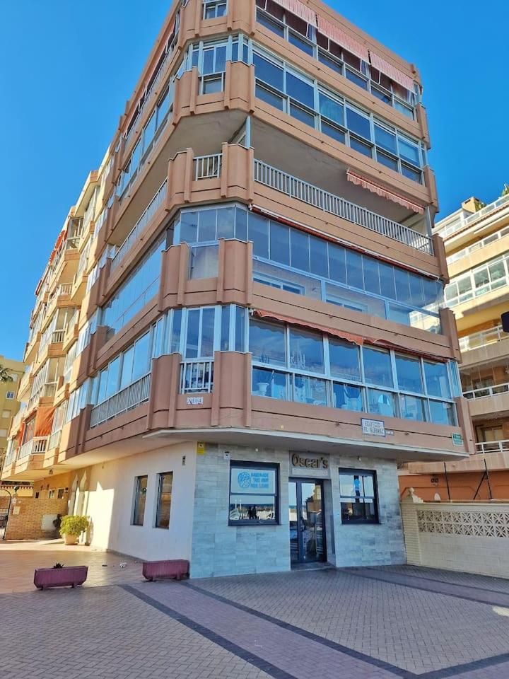 Appartement Amplio Apartamento Con Terraza En Primera Linea De Playa Fuengirola
