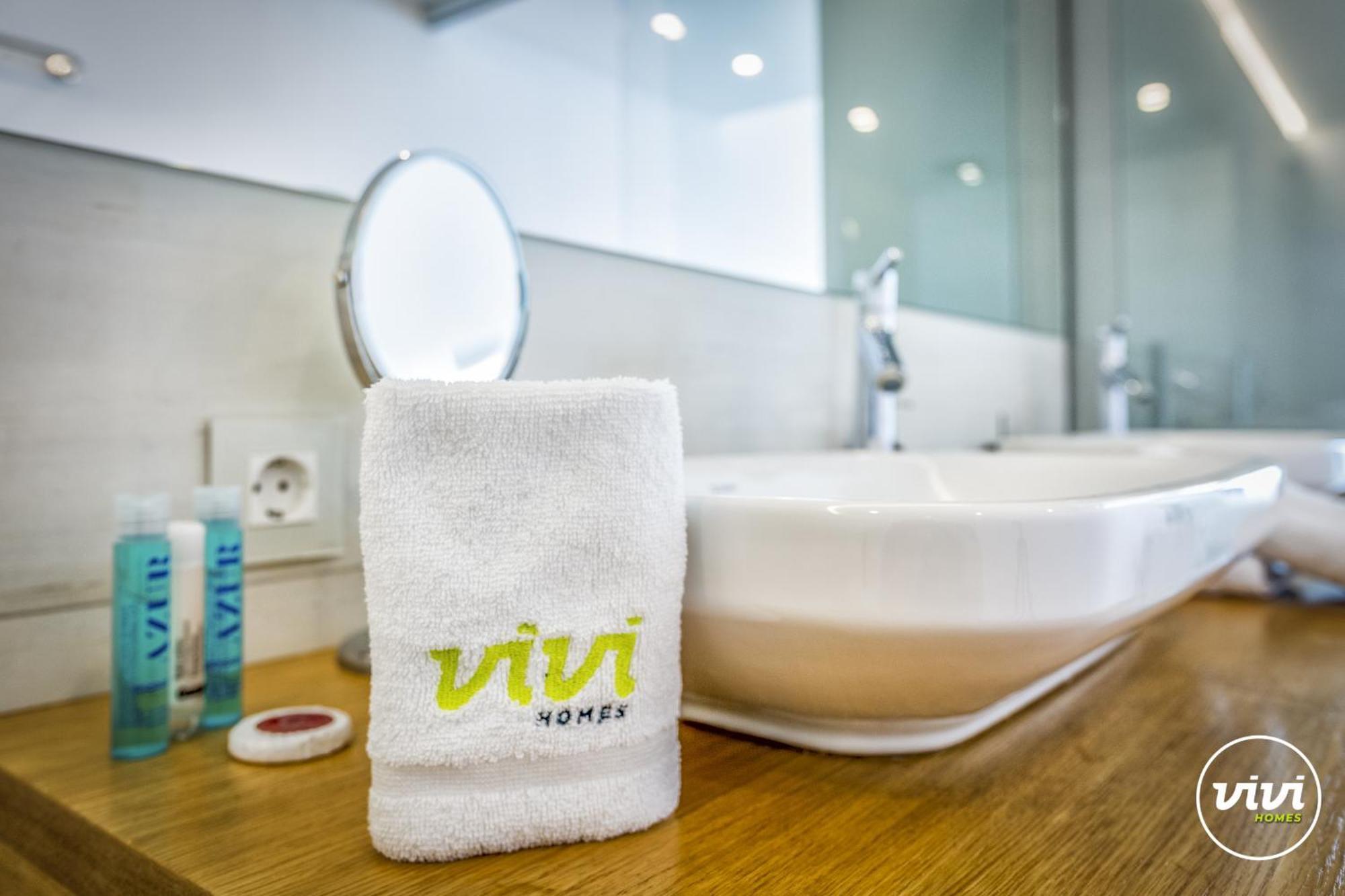 Vivi Homes - Nova Pool, Terrace & Sea View Fuengirola