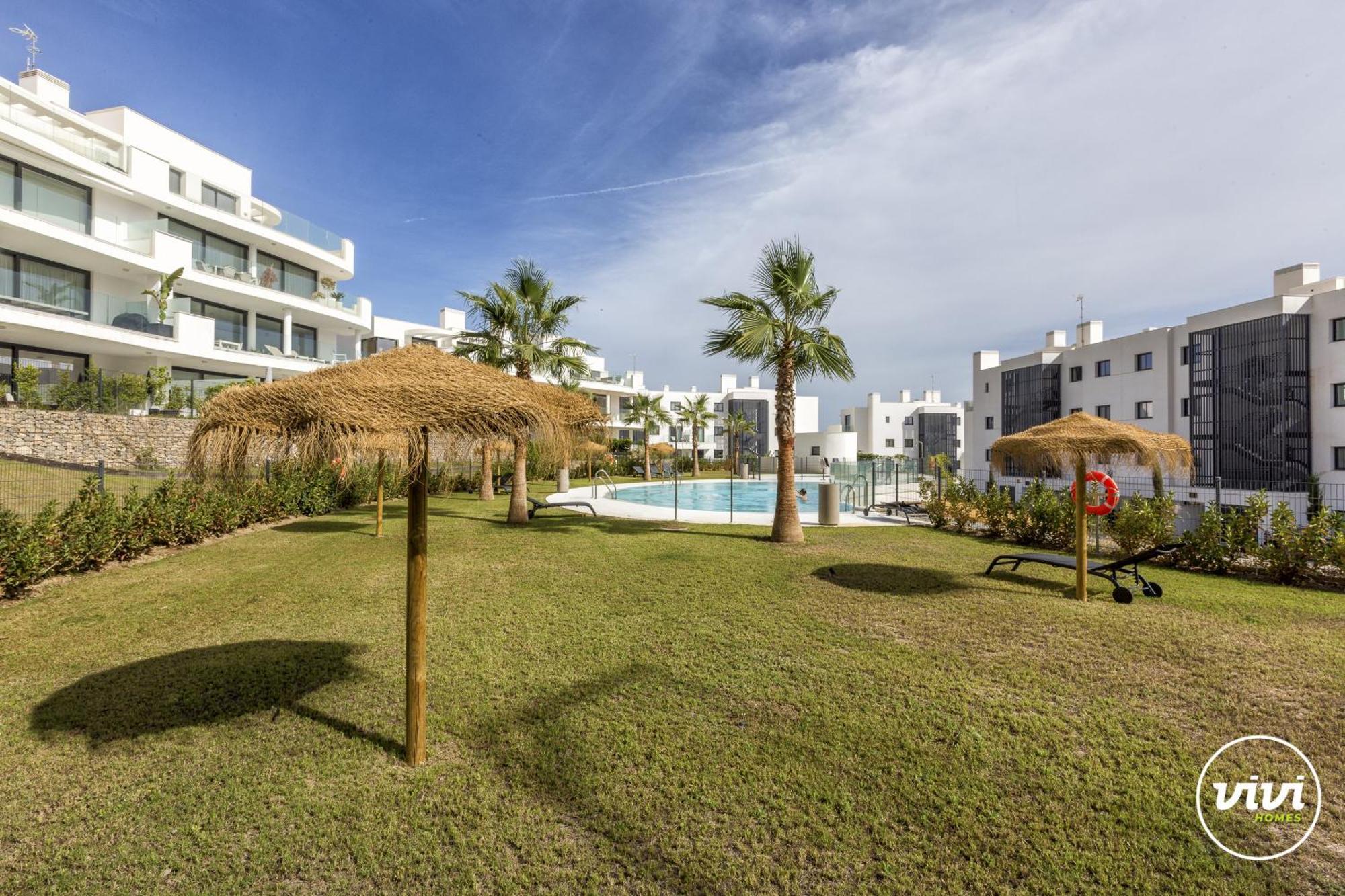 Apartment Vivi Homes - Lady Pool, Garden, Patio & *