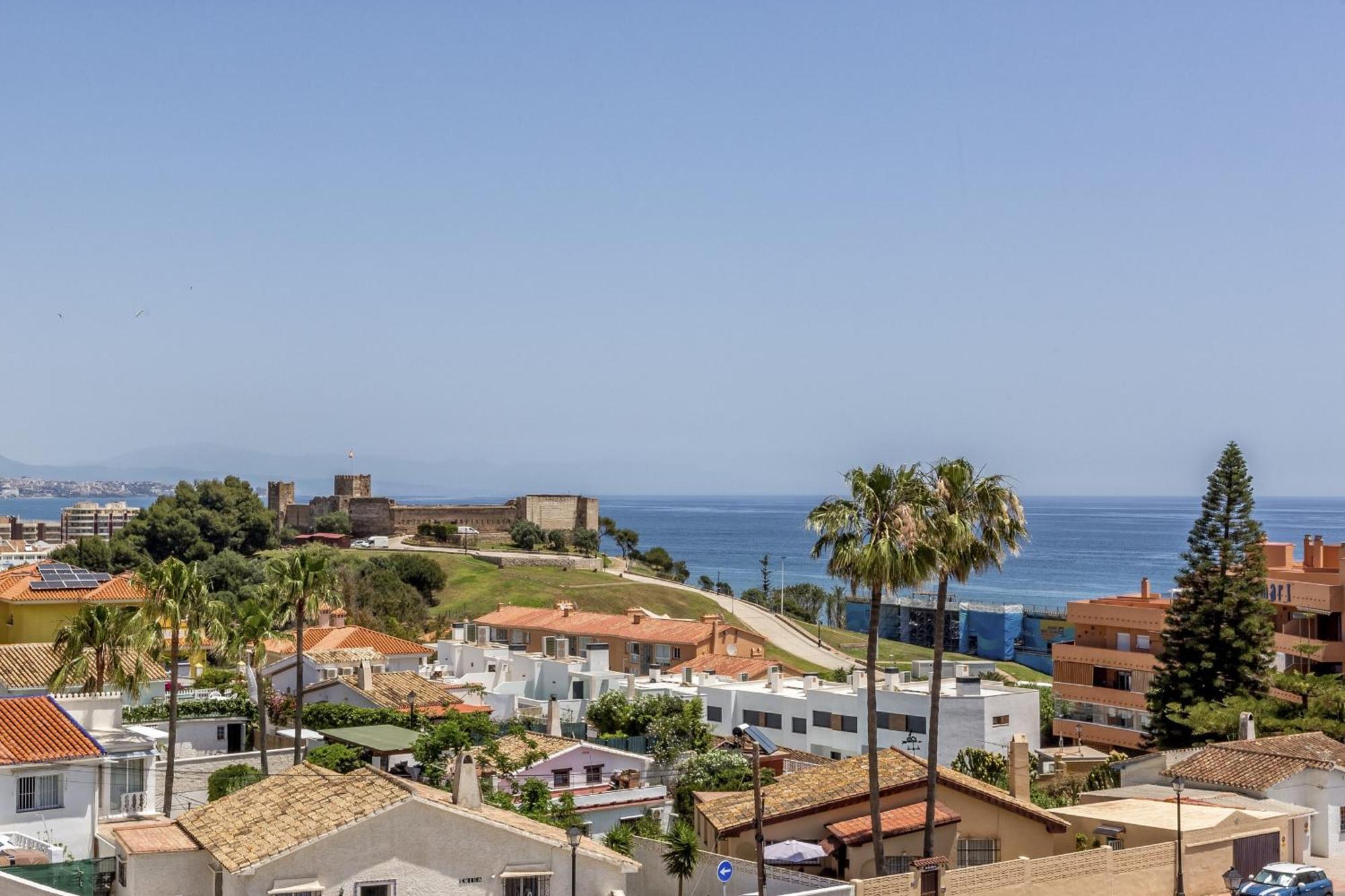 Apartment Vivi Homes - Luca Pool, Gym, & Sea View Fuengirola
