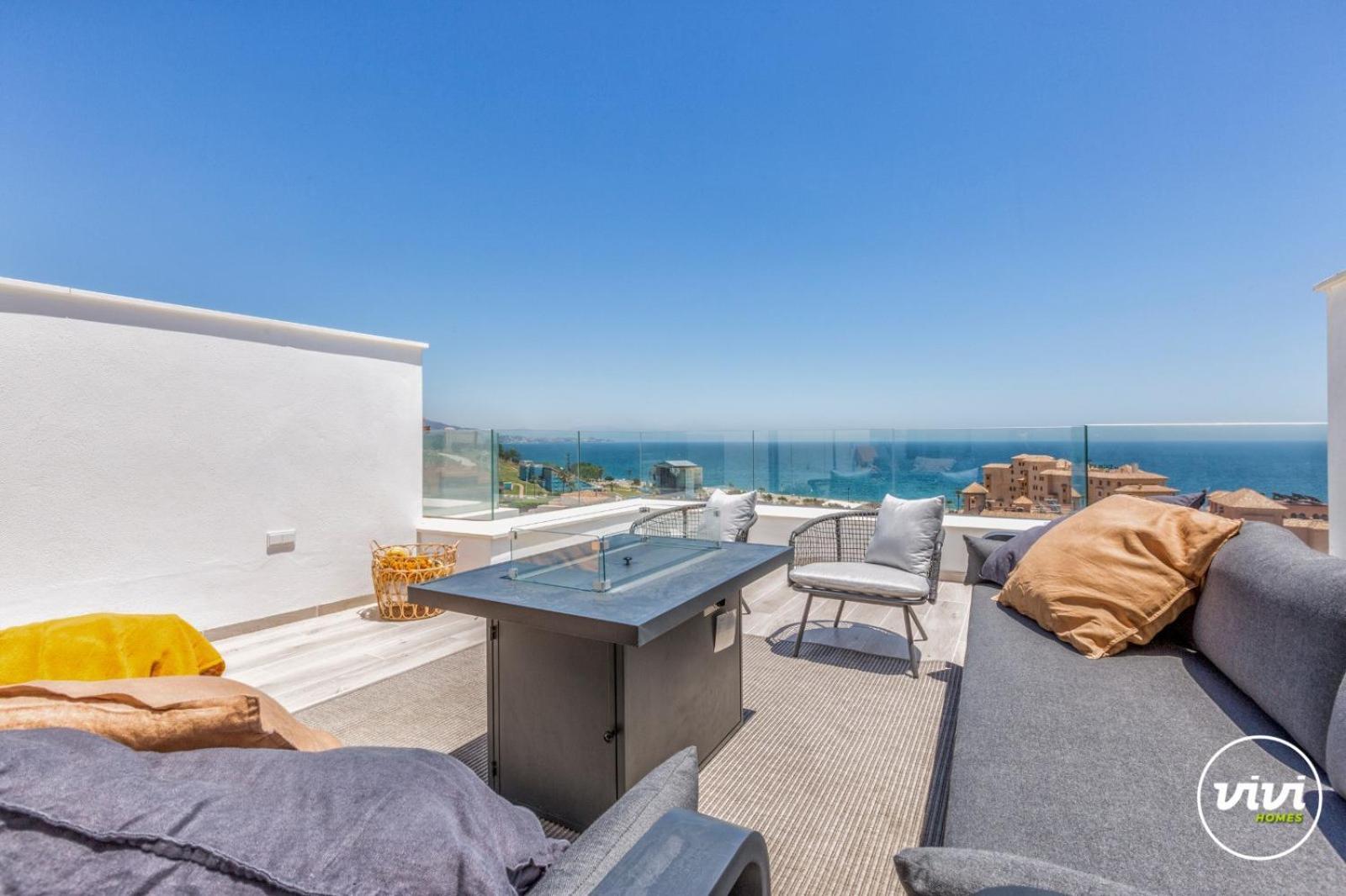 Vivi Homes -zumo Pool, Gym & Sea View