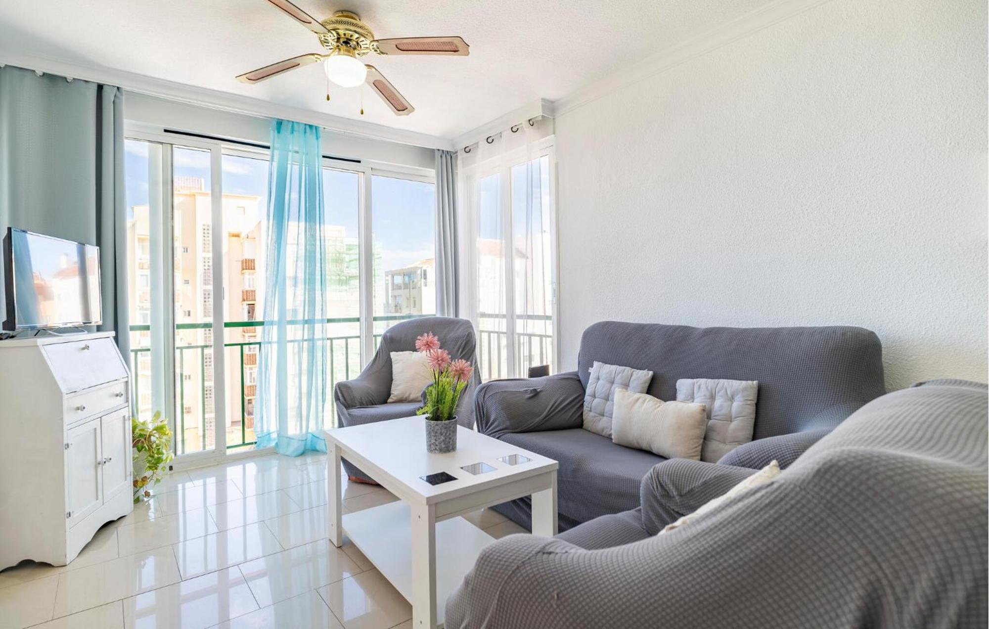2 Bedroom Pet Friendly In Fuengirola