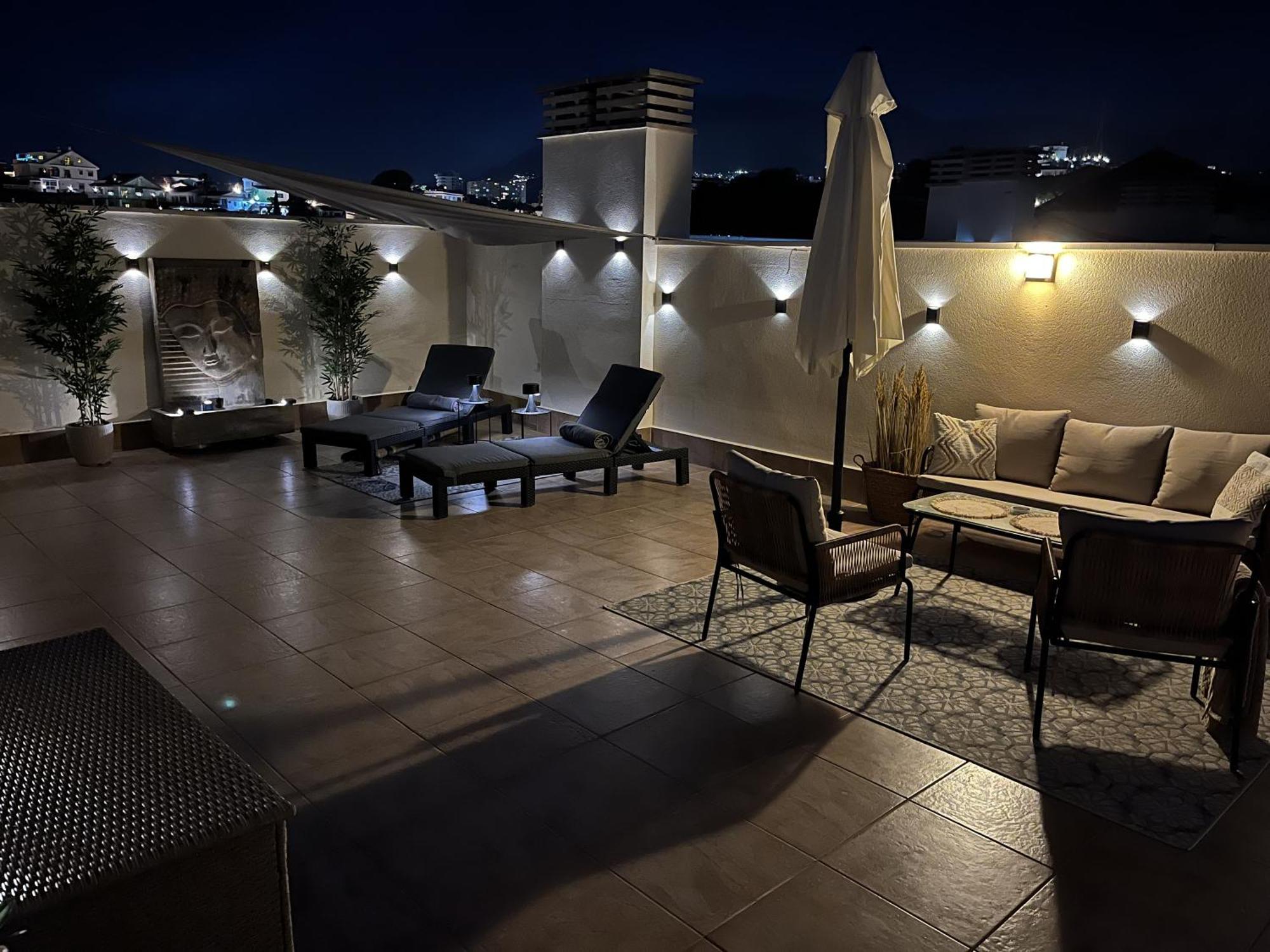Rooftop Oasis