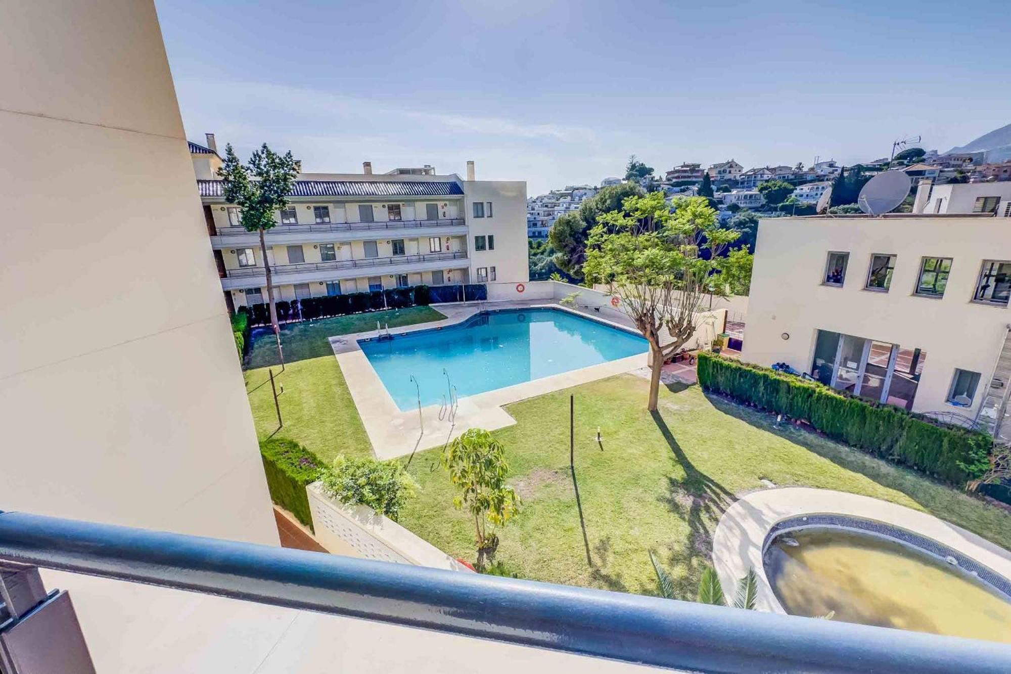 Rooftop Oasis Apartment Fuengirola