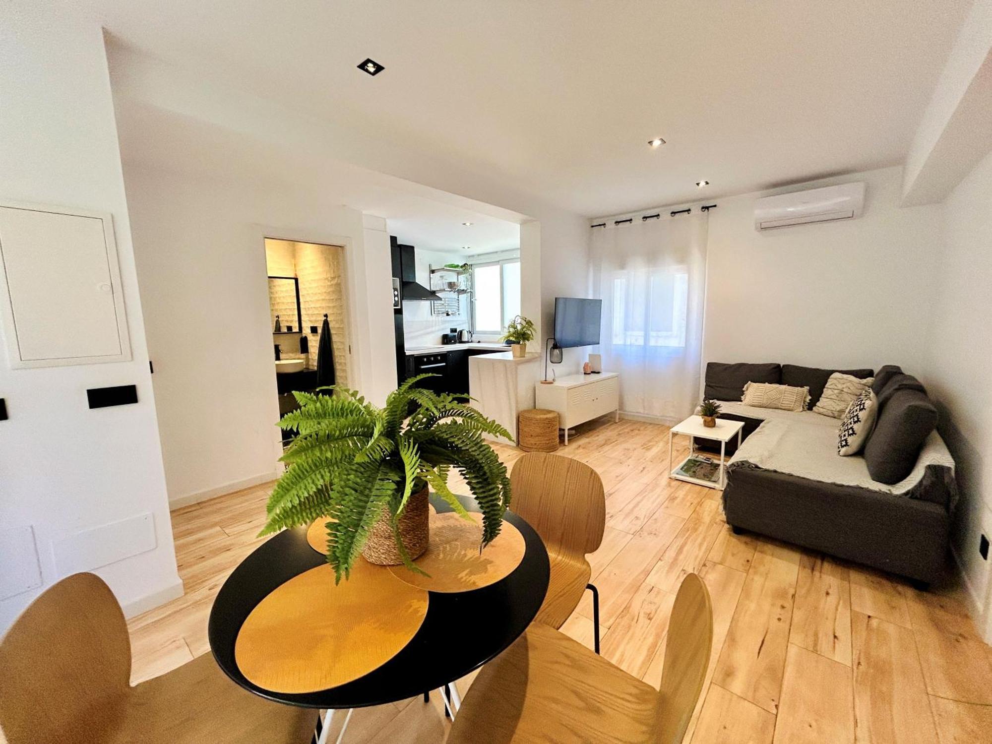 Ecochic In Center Apartment Fuengirola