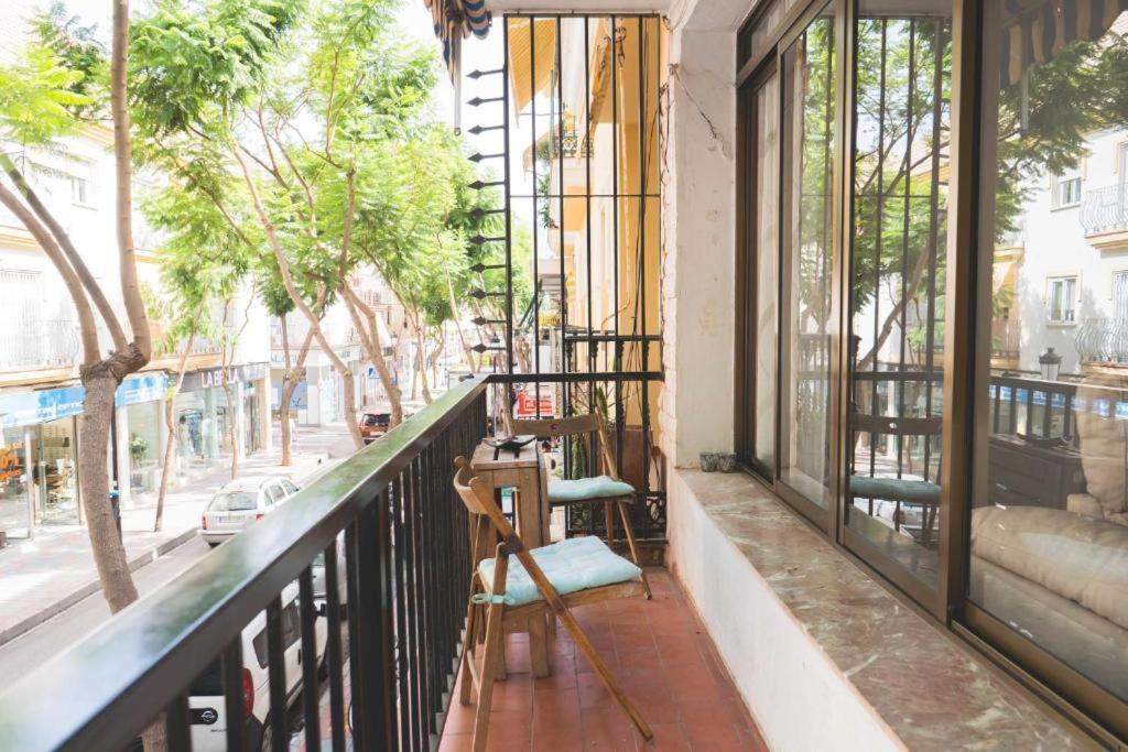 Apartment Beautiful Coastal 3-bedroom - 1 Minute Away From *