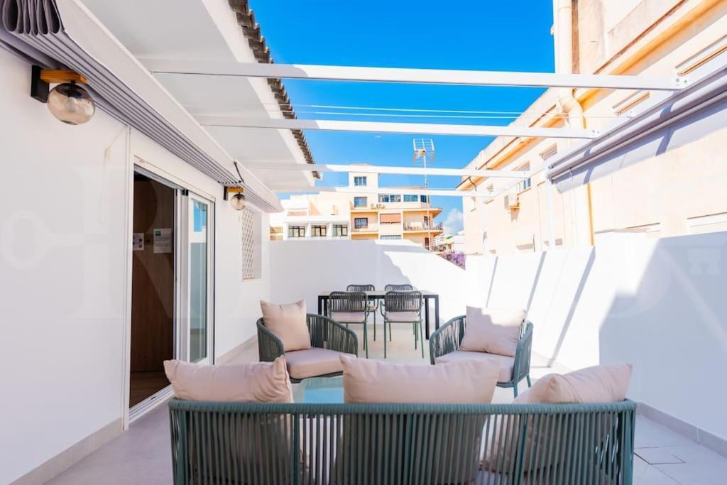 New Terrace & Parking By The By Rems * Fuengirola