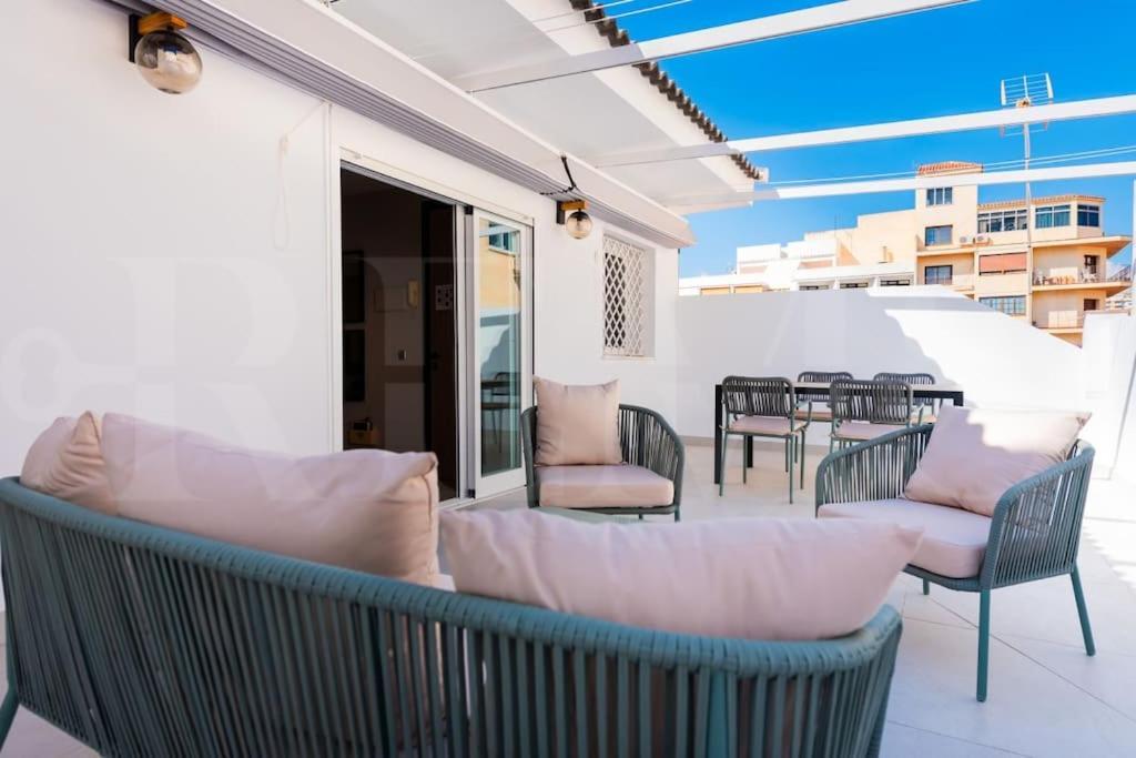 New Terrace & Parking By The By Rems * Fuengirola
