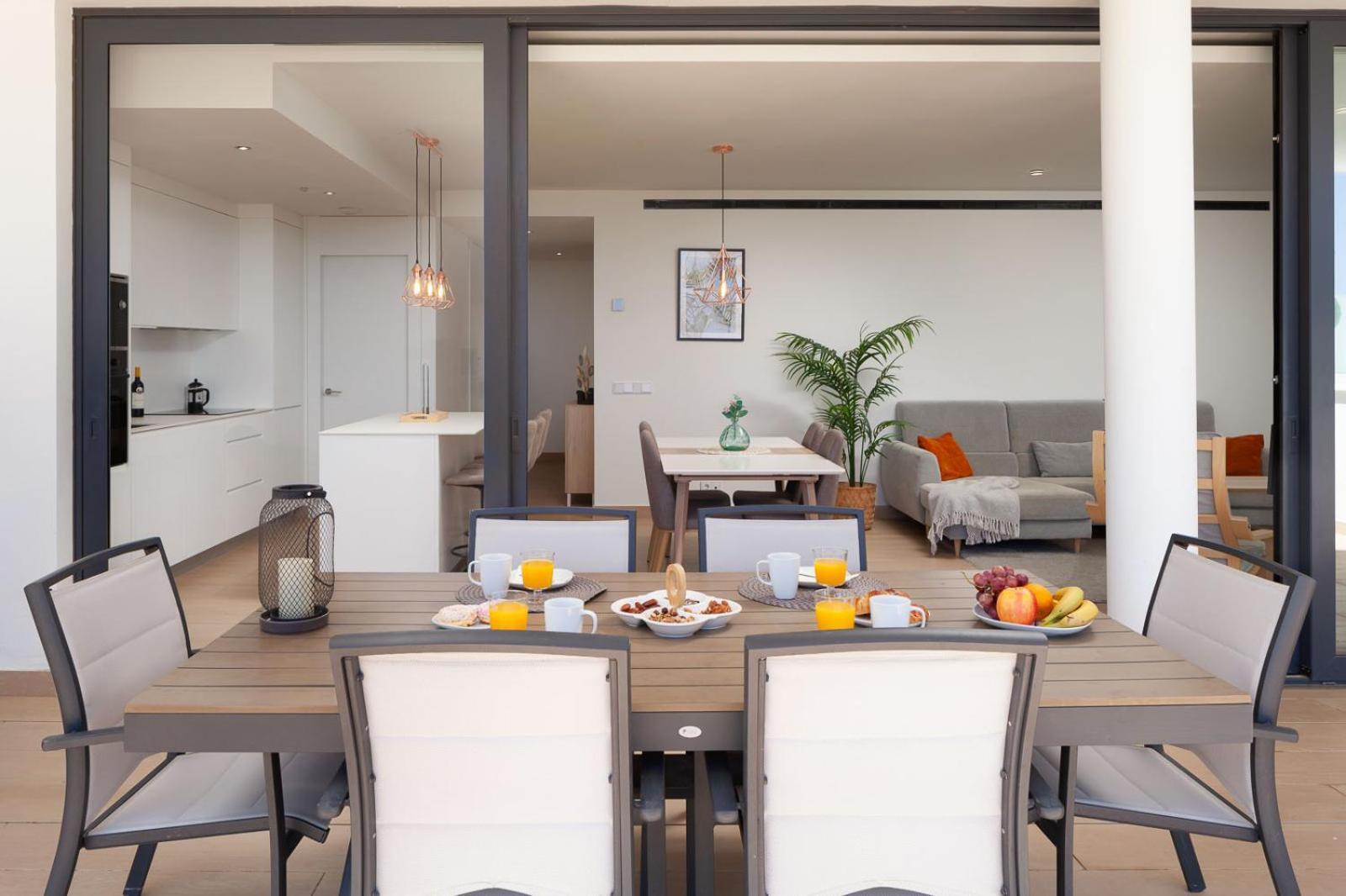 Higueron Blue Skyline View By Alfresco Apartment