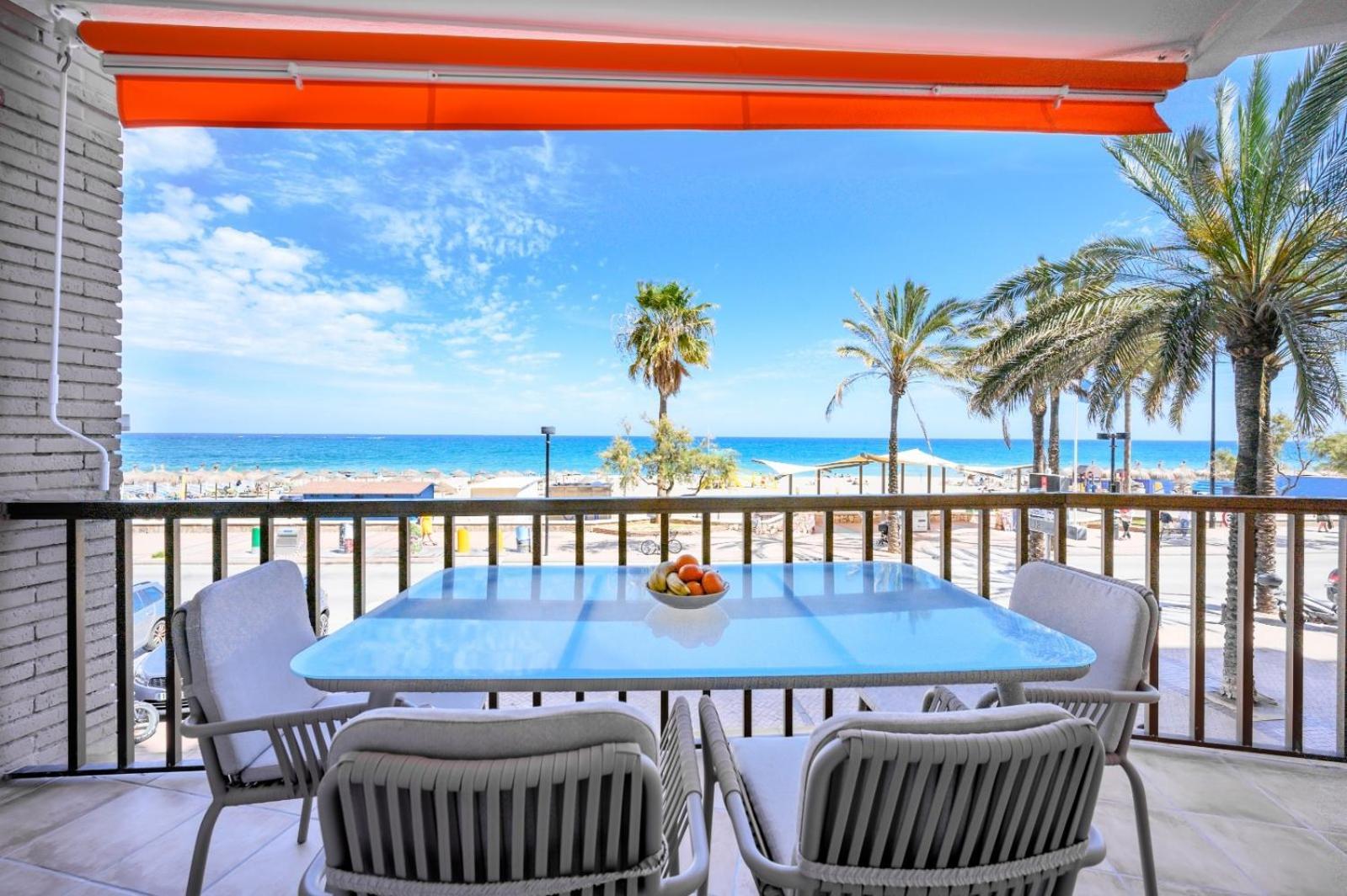 Dreams By The Sea 2 Bedrooms & 2 Baths By 10tosea Fuengirola