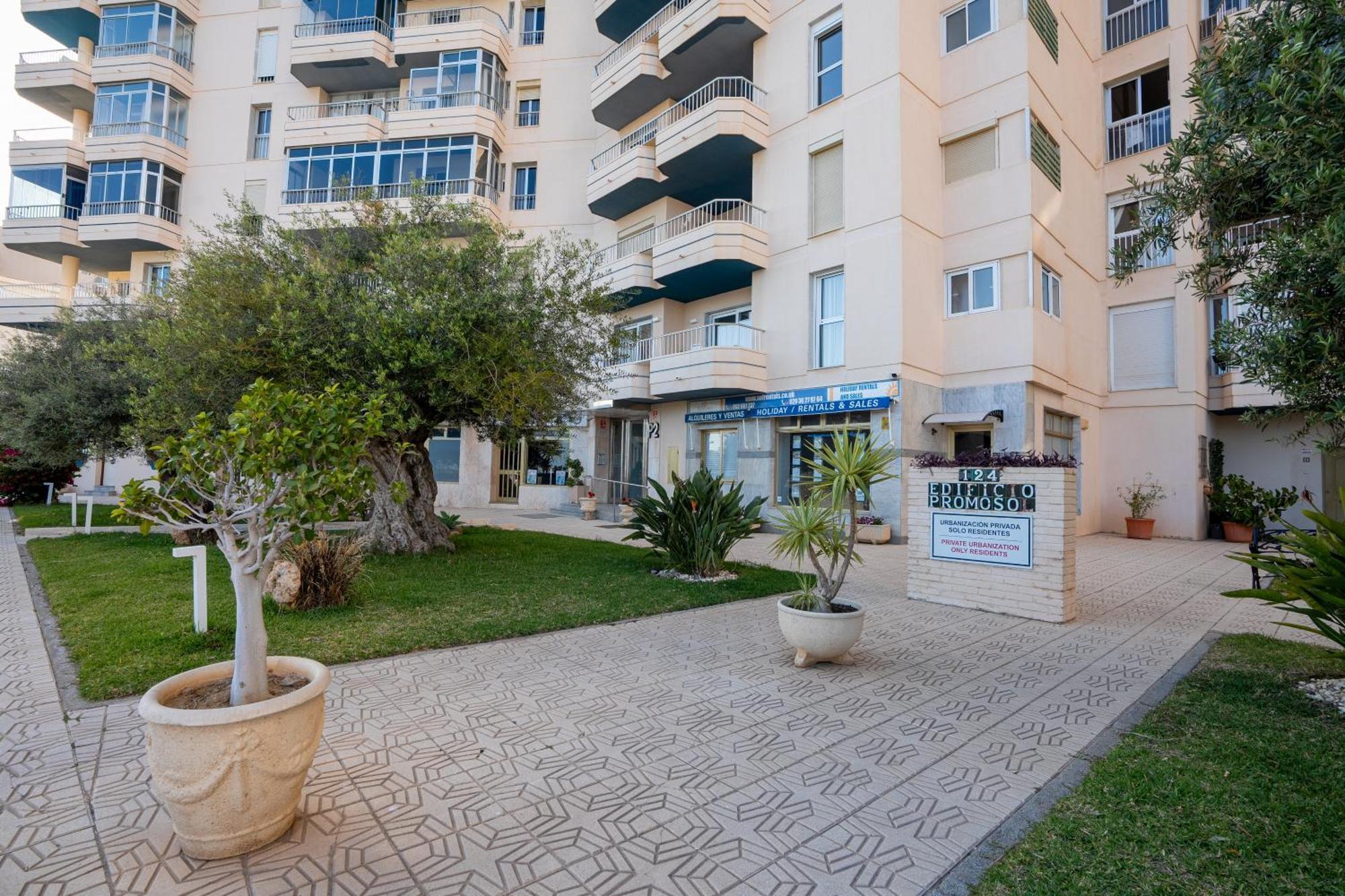 Vistas Al Mar En Parkig Gratuito * Fuengirola