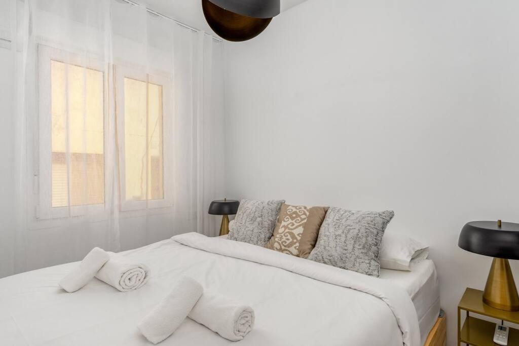 Downtownescape Modern Elegance Apartment Fuengirola