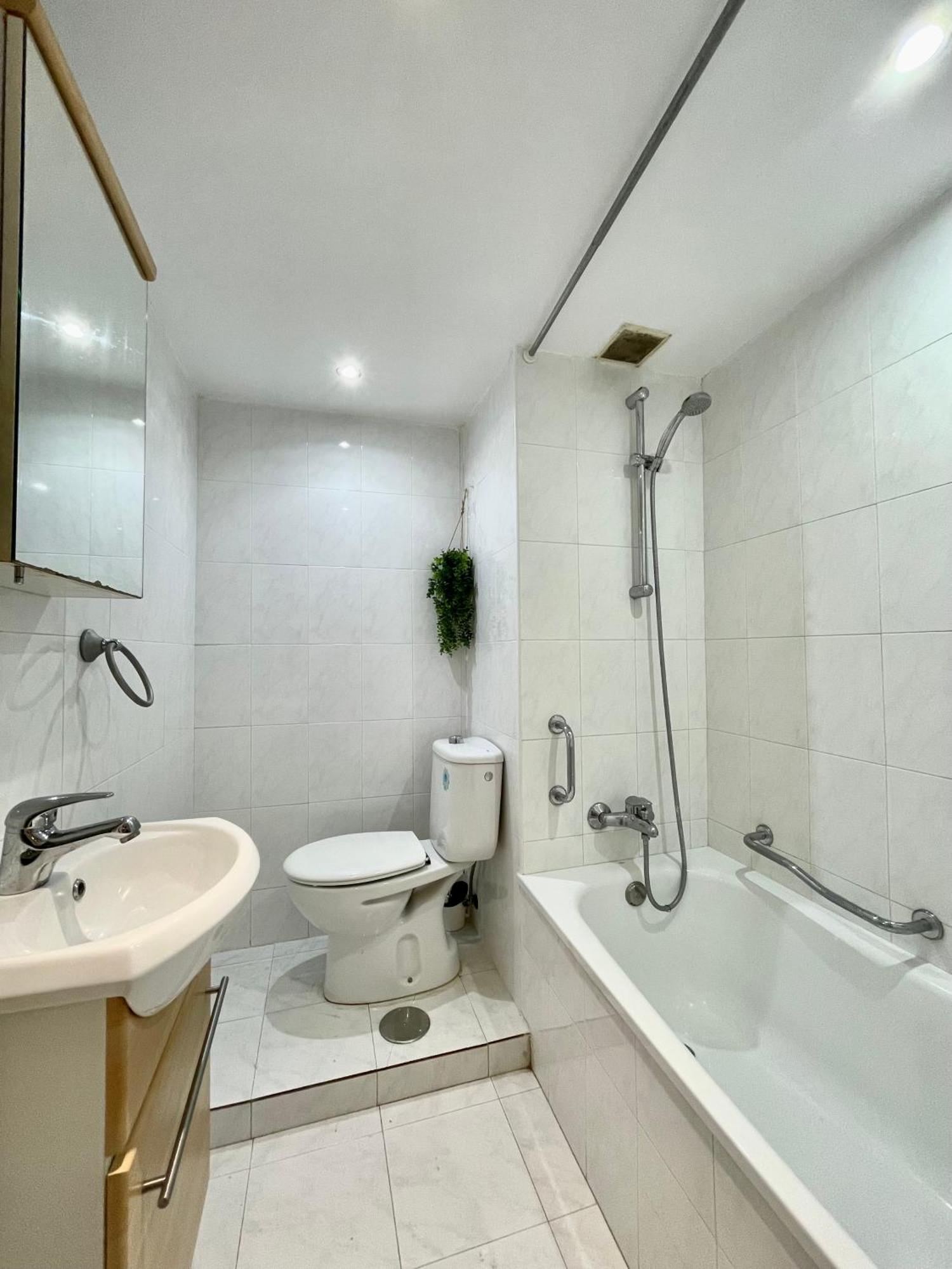 Lafrenchtouch - Estudio En Primera Linea De Playa Apartment Fuengirola
