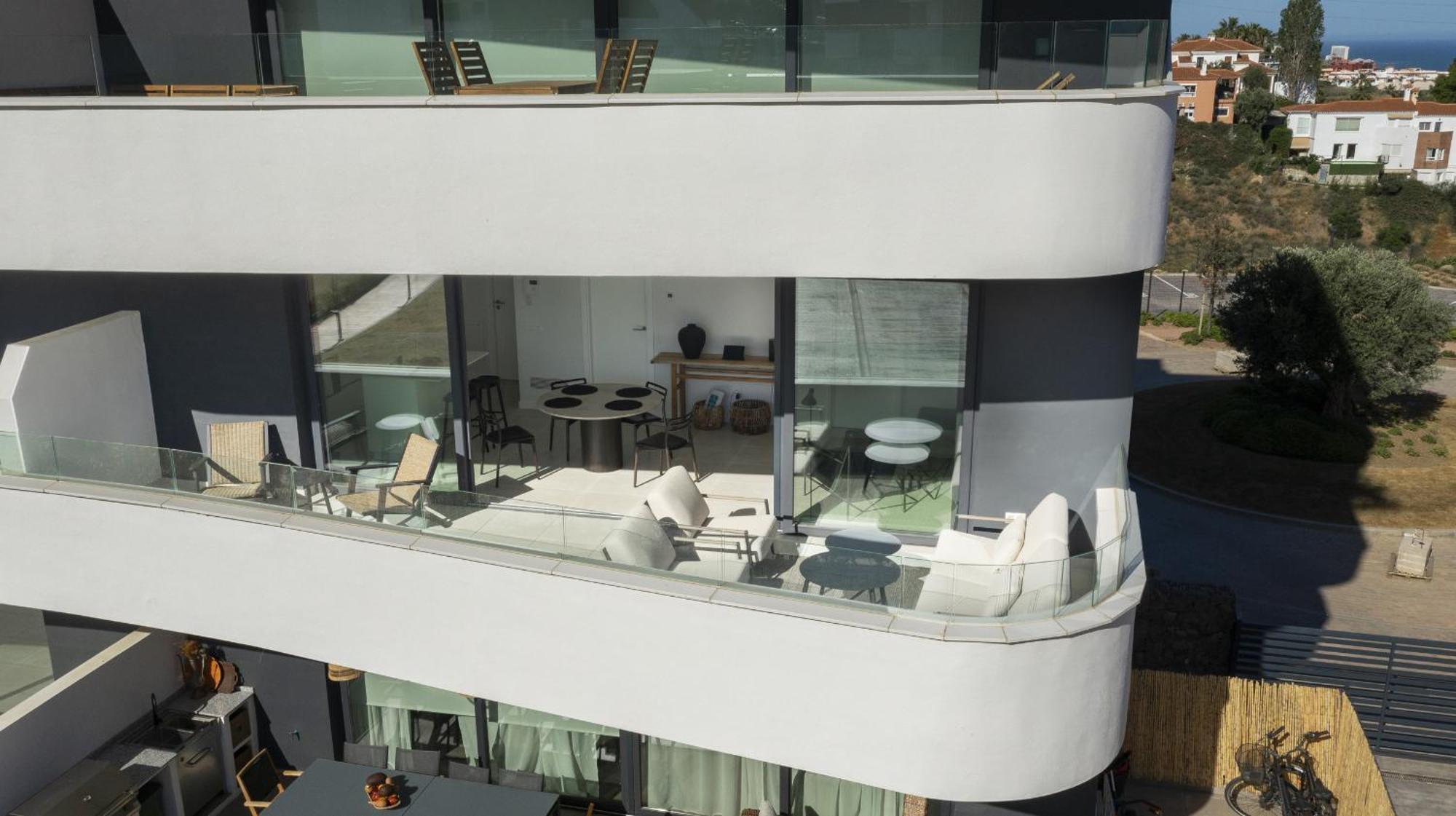 Luxery With Terrace In Higueron