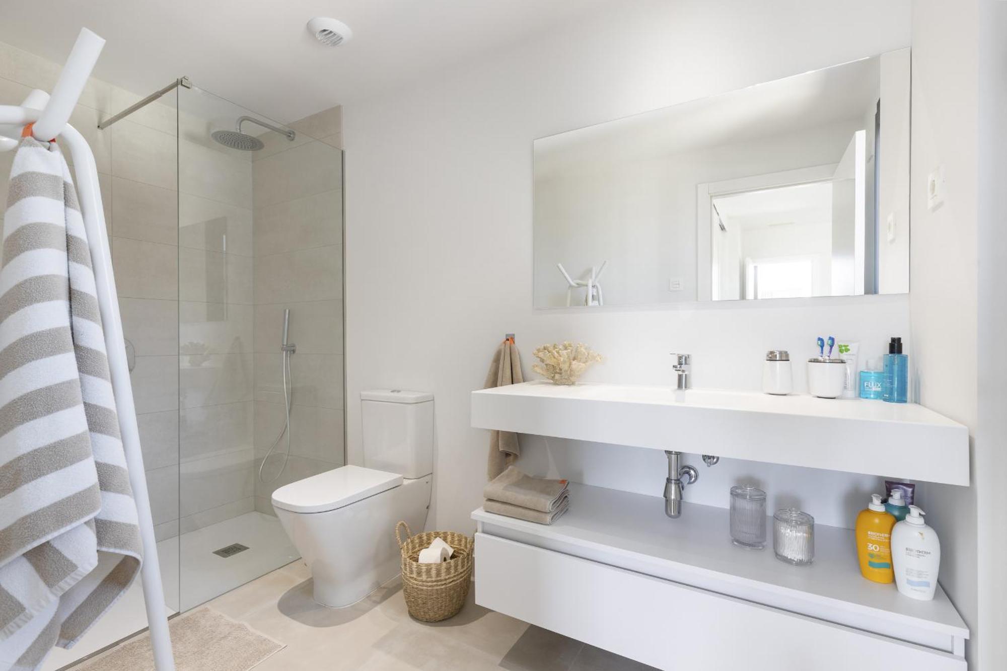 Apartment Luxery With Terrace In Higueron