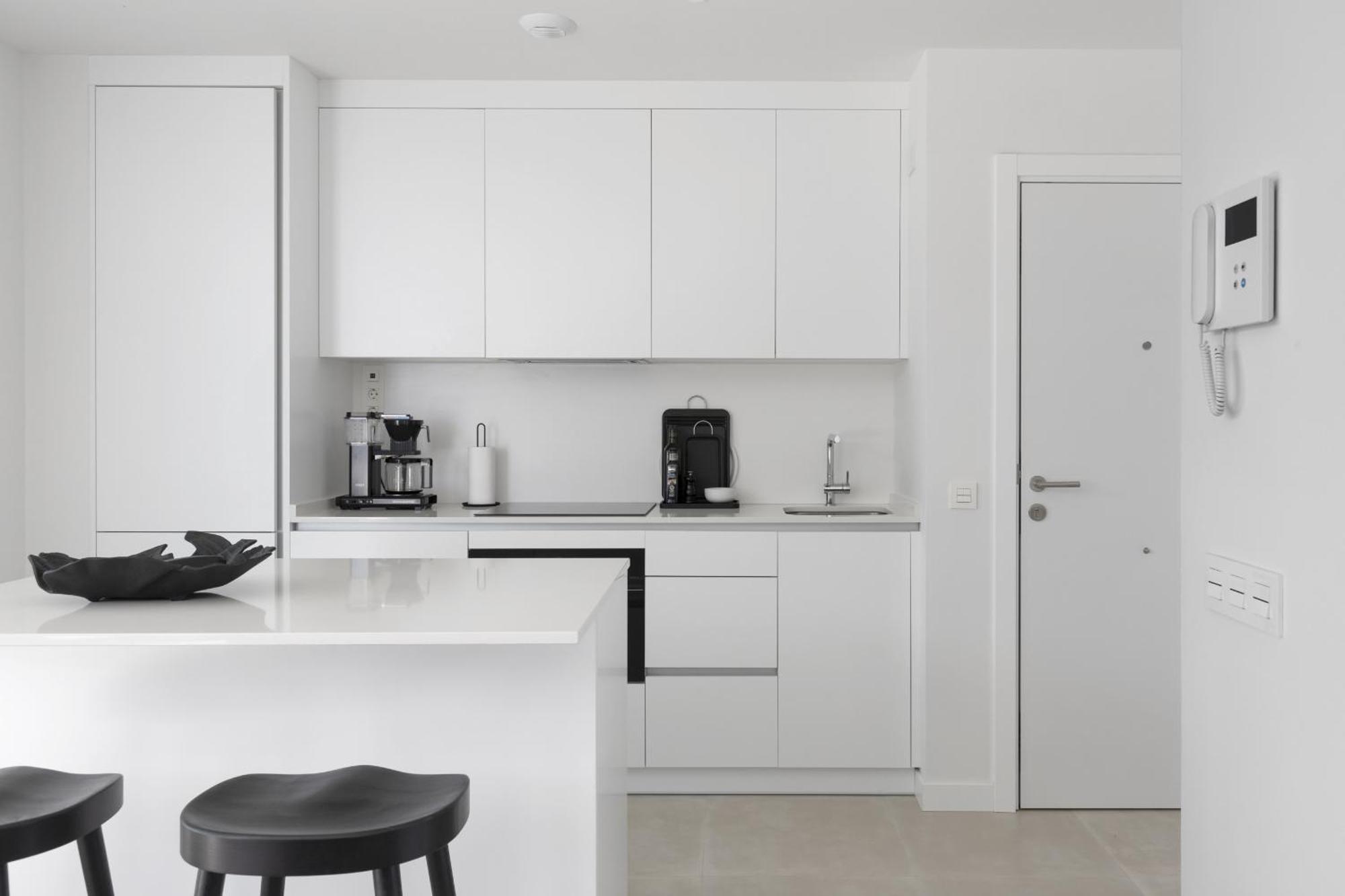 Luxery With Terrace In Higueron *
