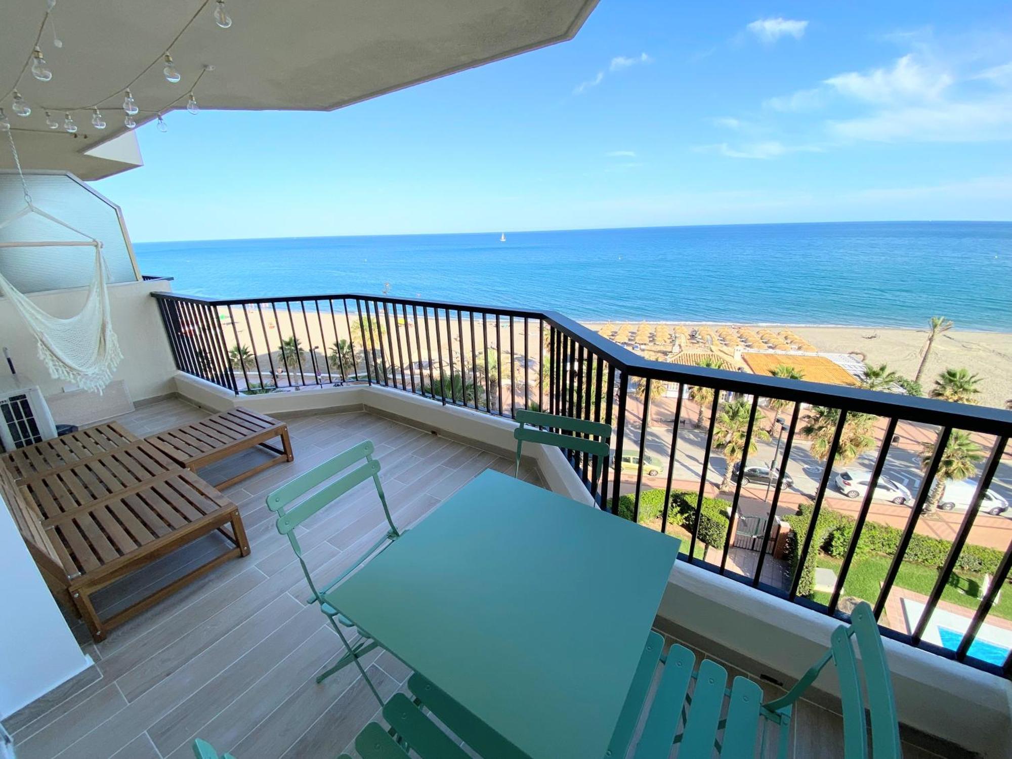 Antillas I Front Sea View Pool Apartment