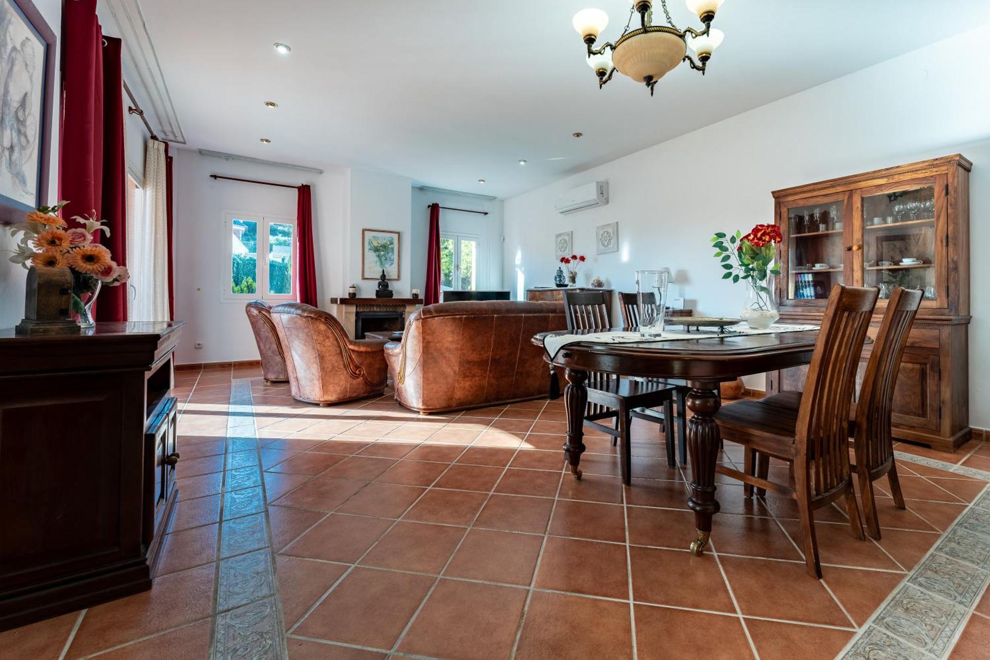 Casa En Entorno De Tranquilidad Villa