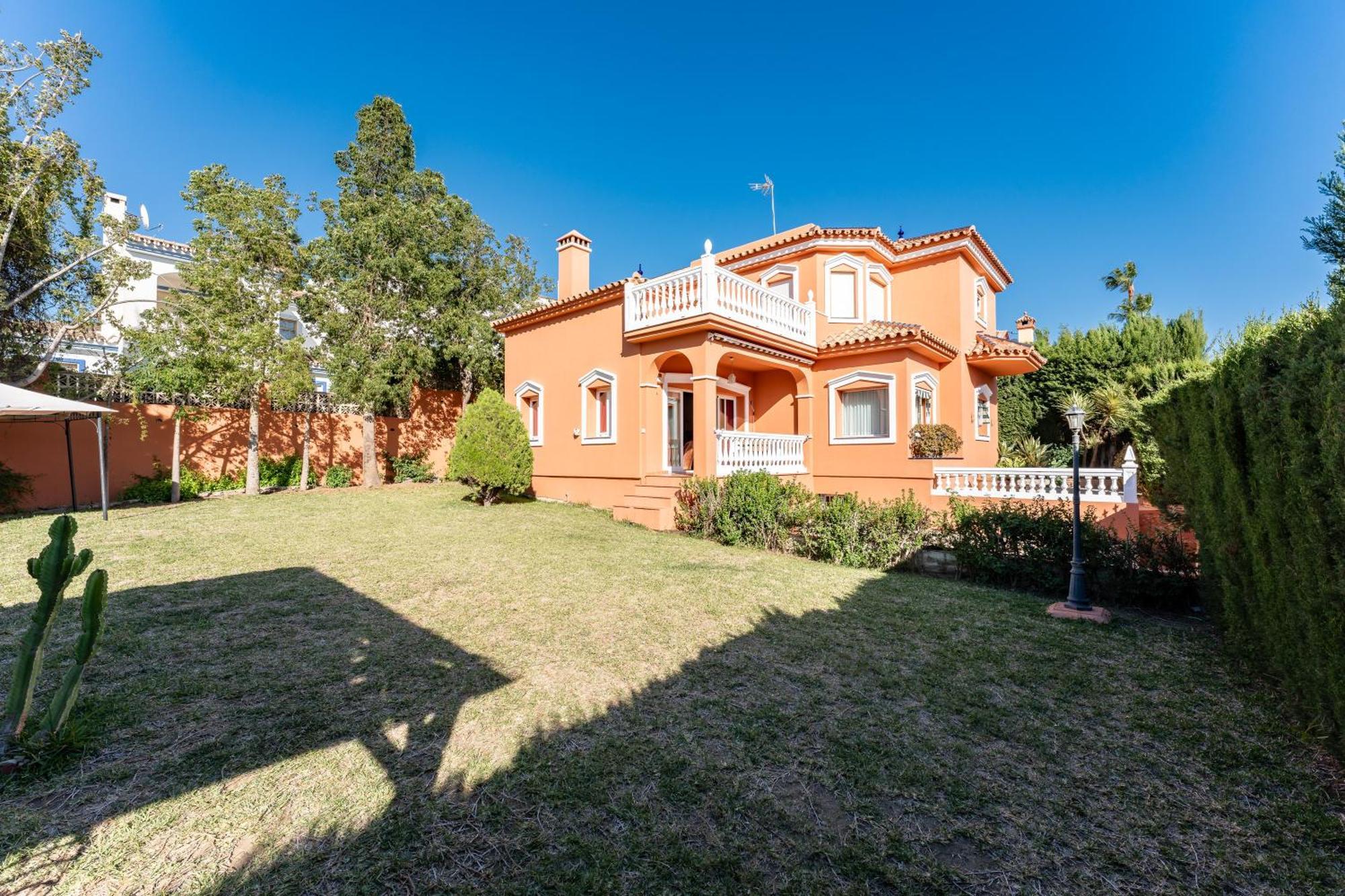 Casa En Entorno De Tranquilidad Fuengirola