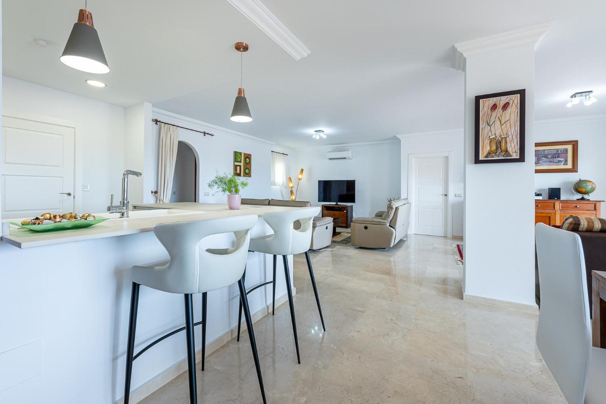 Fantastic 4 Bed La Cala Hills Apartment