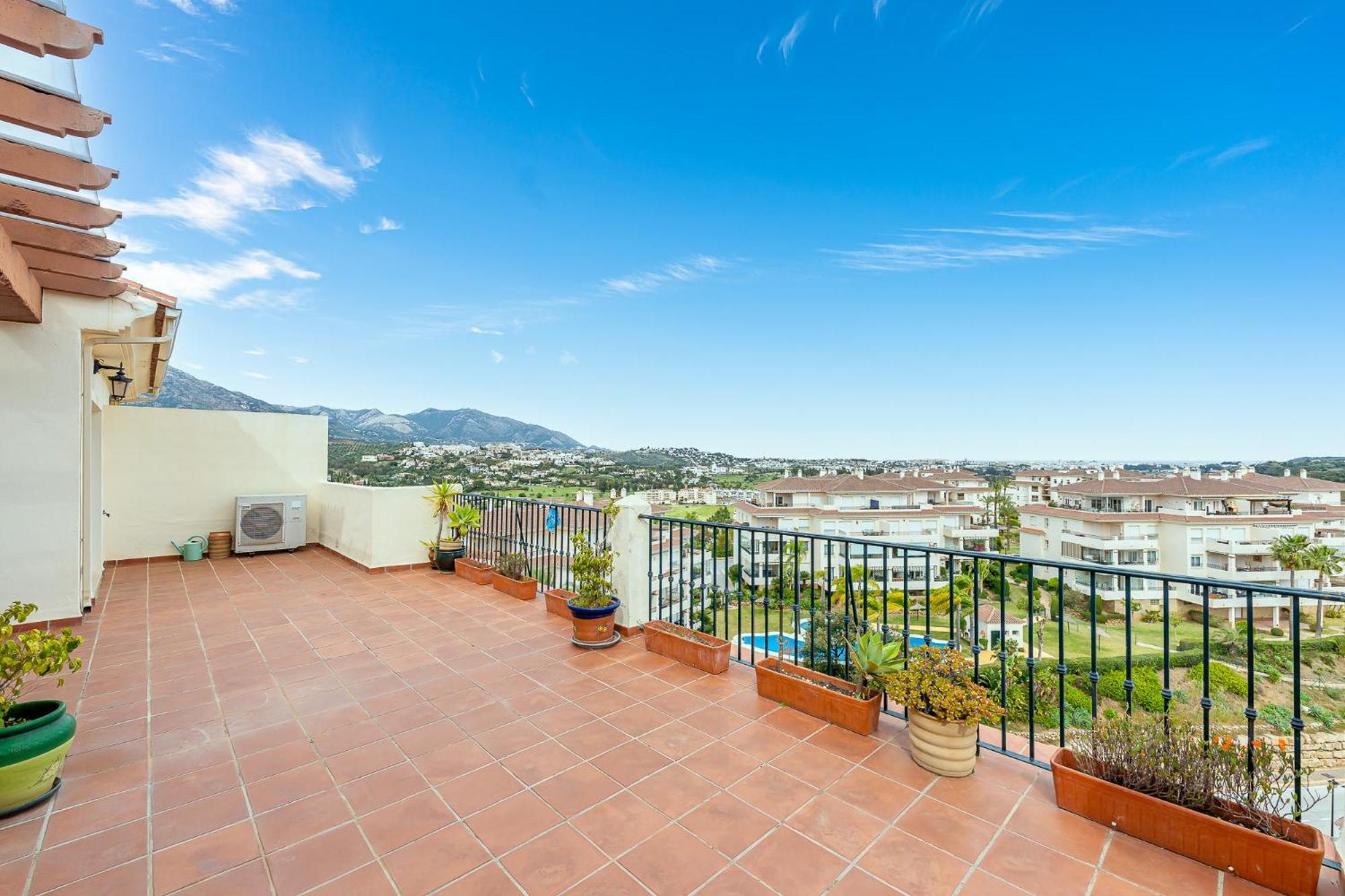 Apartment Fantastic 4 Bed La Cala Hills