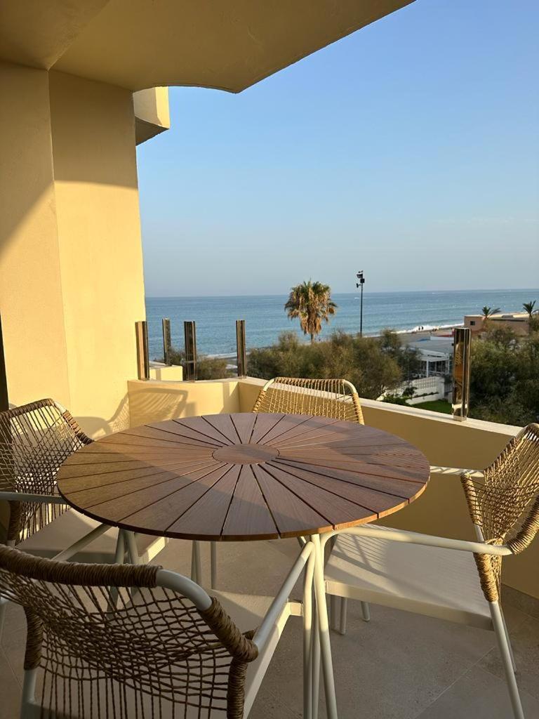 121- Beachfront With Views, Fuengirola