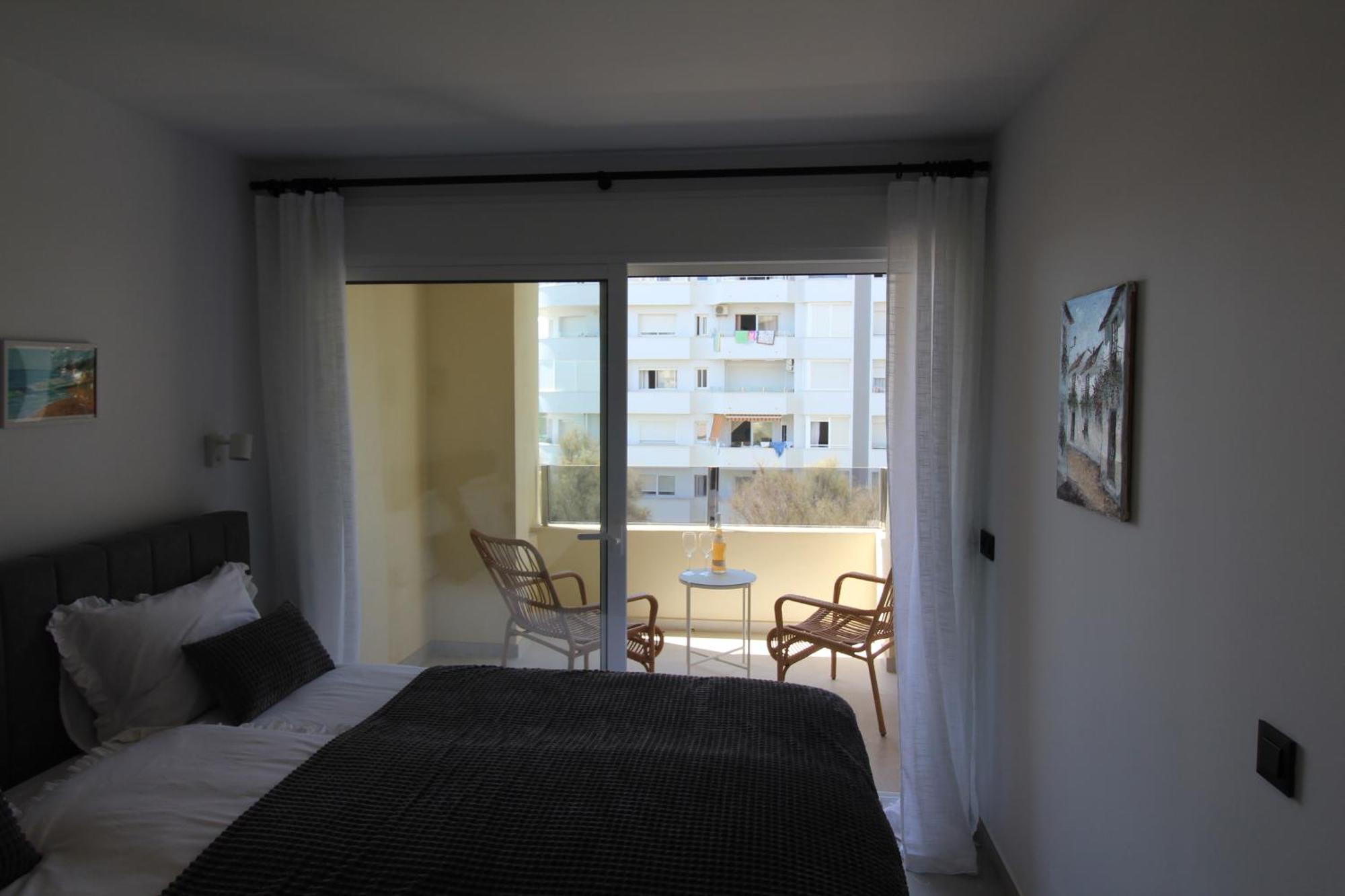 Appartement 121- Beachfront With Views,