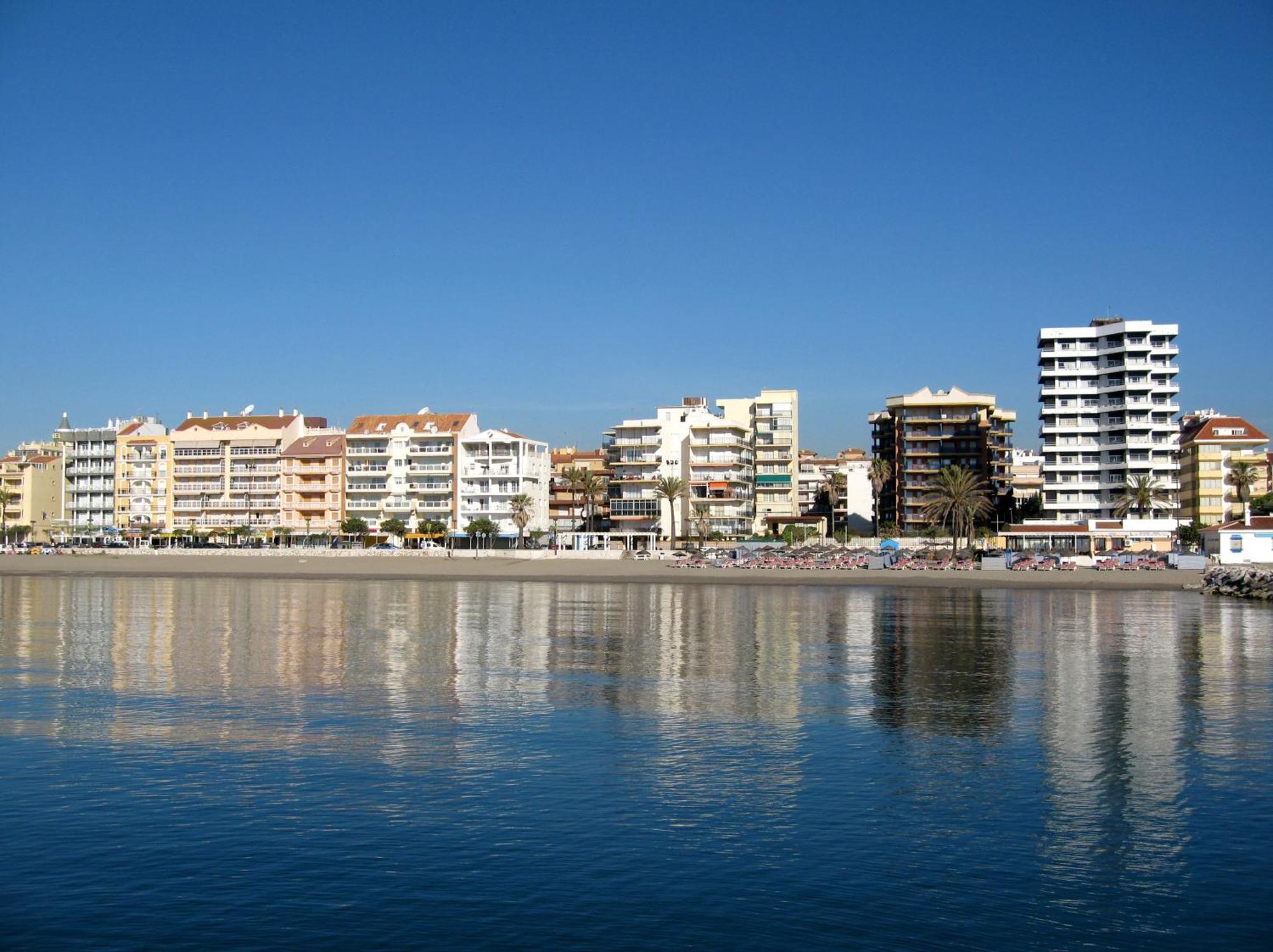Calle Larga Apartment *