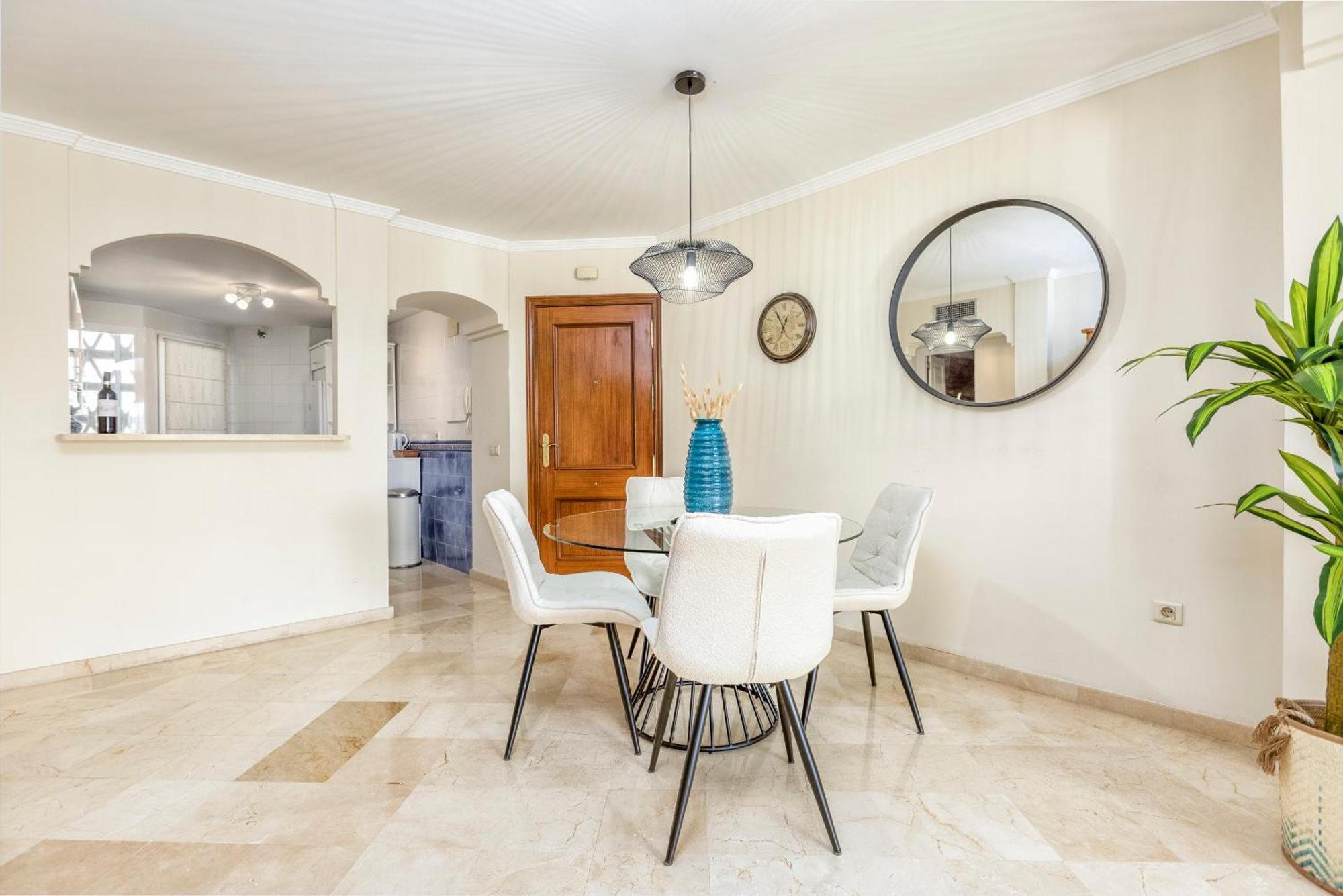 Mijas Golf Frontline Luxury 2 Bed Beautiful Golf, Mountains And Views Appartement