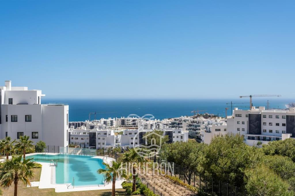 Higueronrentals Bali Apartment Fuengirola