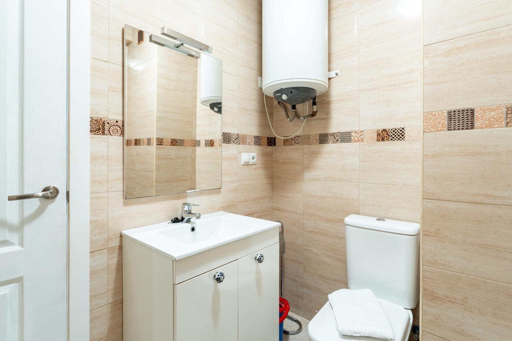 Ct 301 - Faro's Centro Huoneisto