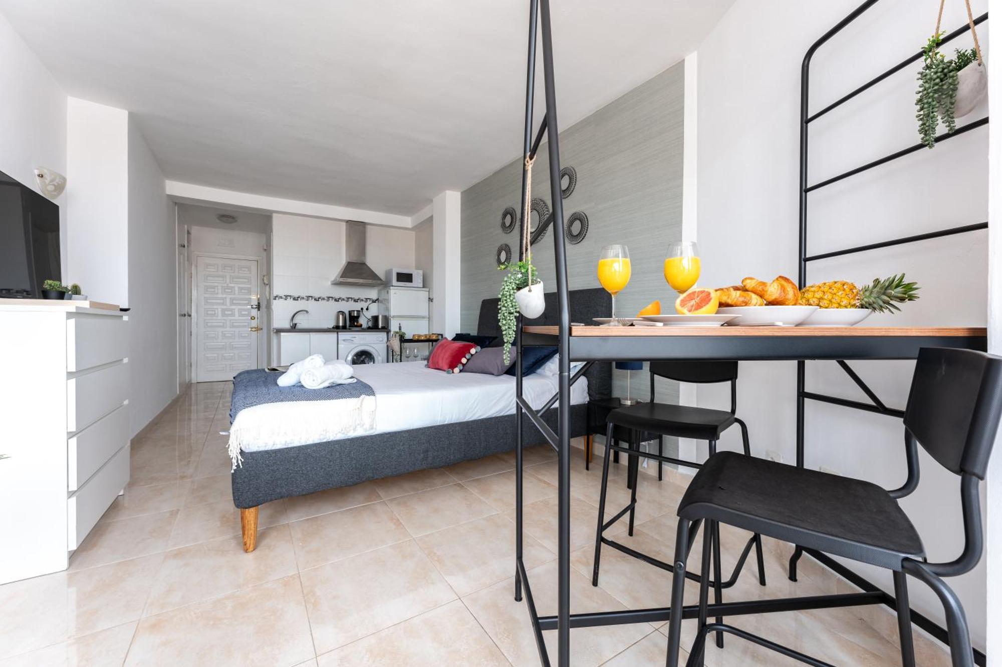Ct 301 - Faro's Centro * Fuengirola