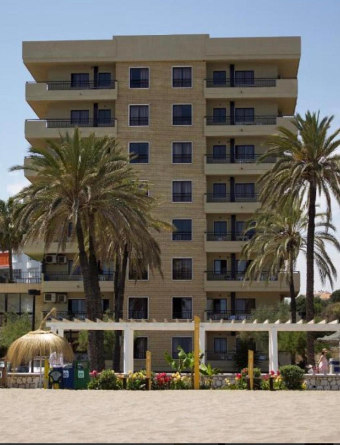 Frontal Primera Linea Apartment Fuengirola