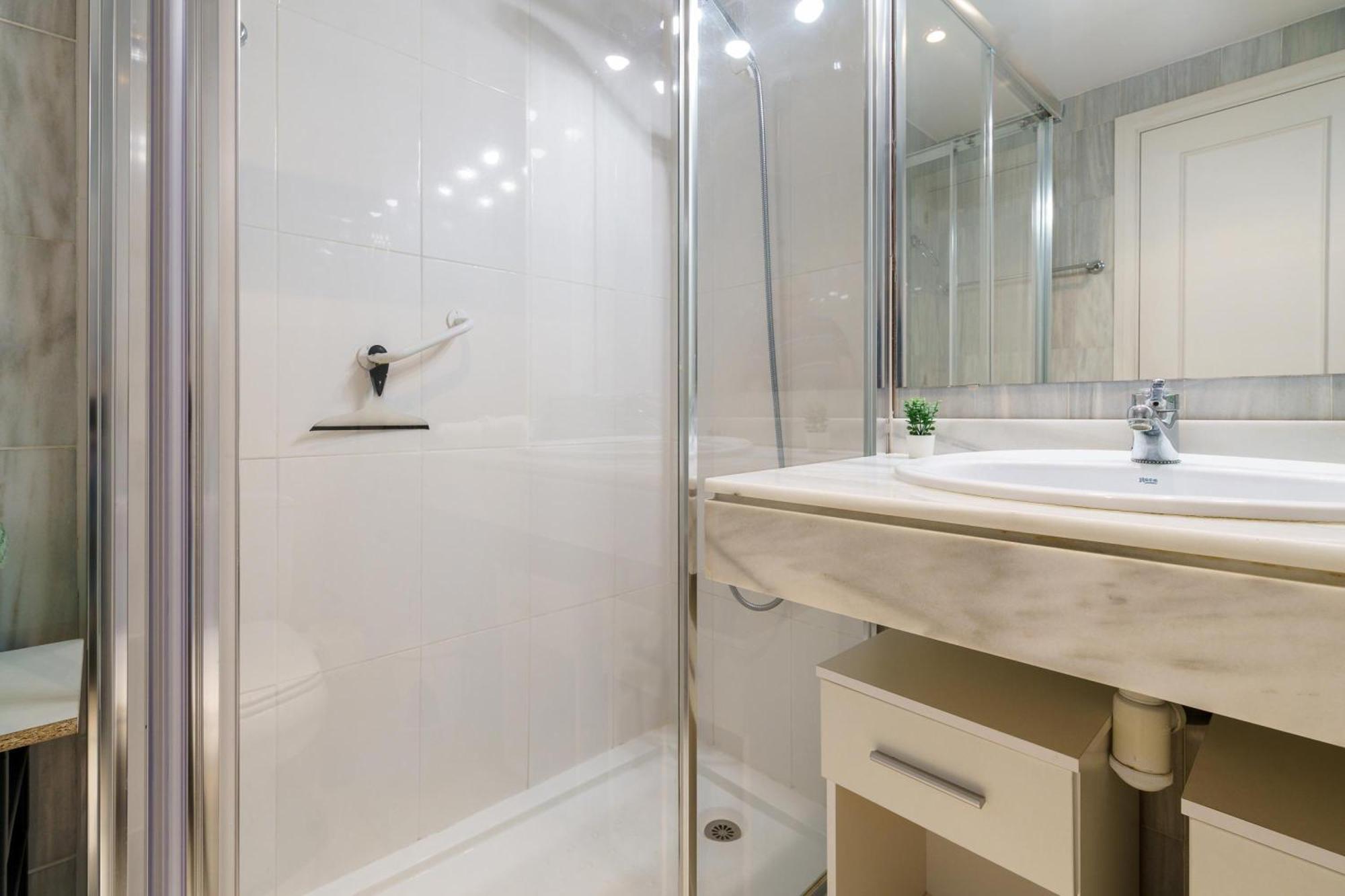 Hispanidad With Pool - Happy Apartment Fuengirola